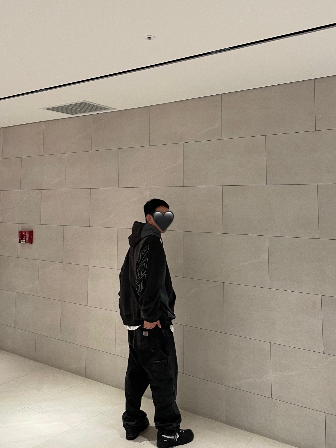 Palace P Line Hood Black - 25FW, Nike x Supreme Air Force 1 Low Black 착용 스타일 - 1