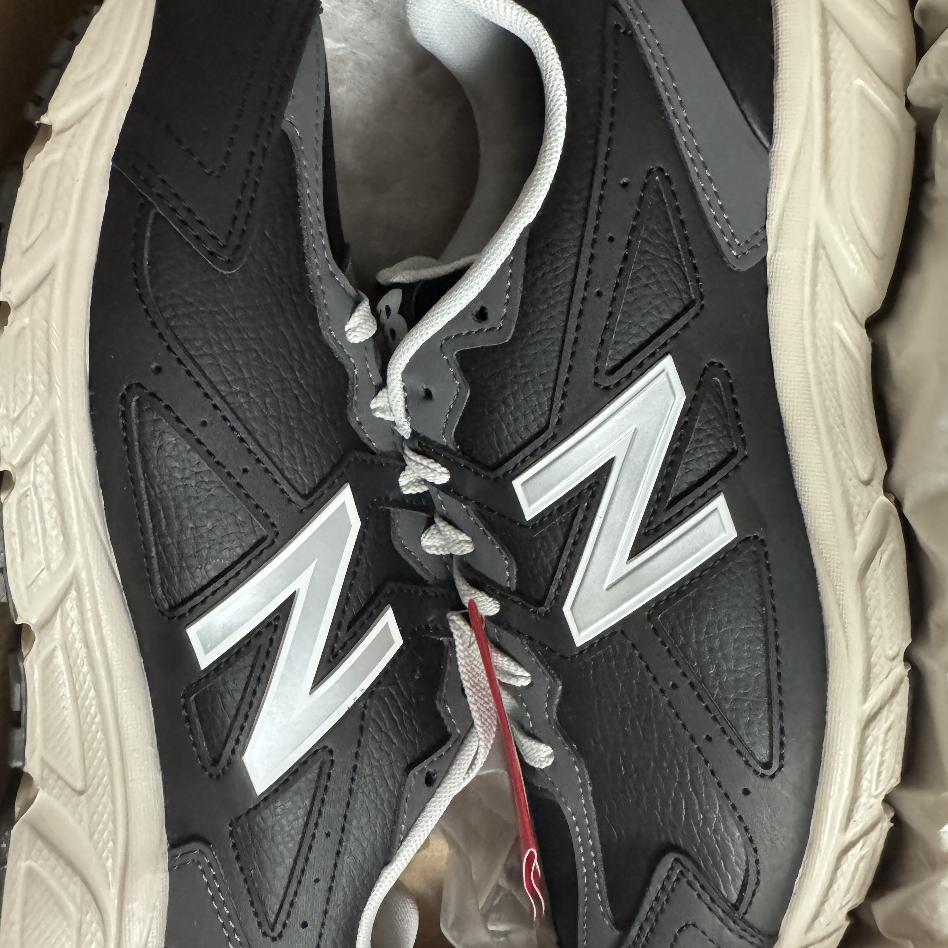 (W) New Balance 480v5 Black - 4E XXWide 착용 스타일