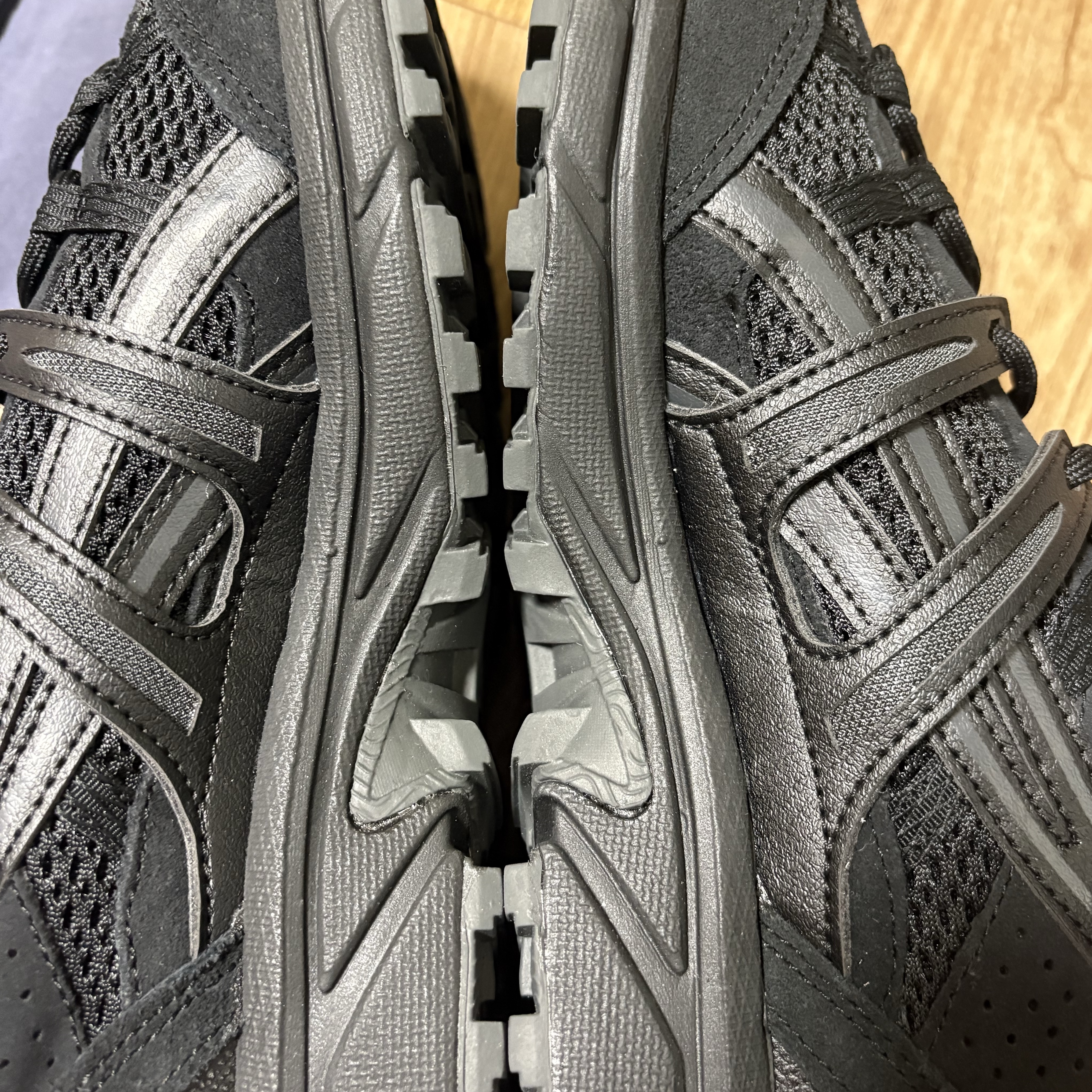Asics Gel-Sonoma 15-50 Black 착용 스타일 - 1