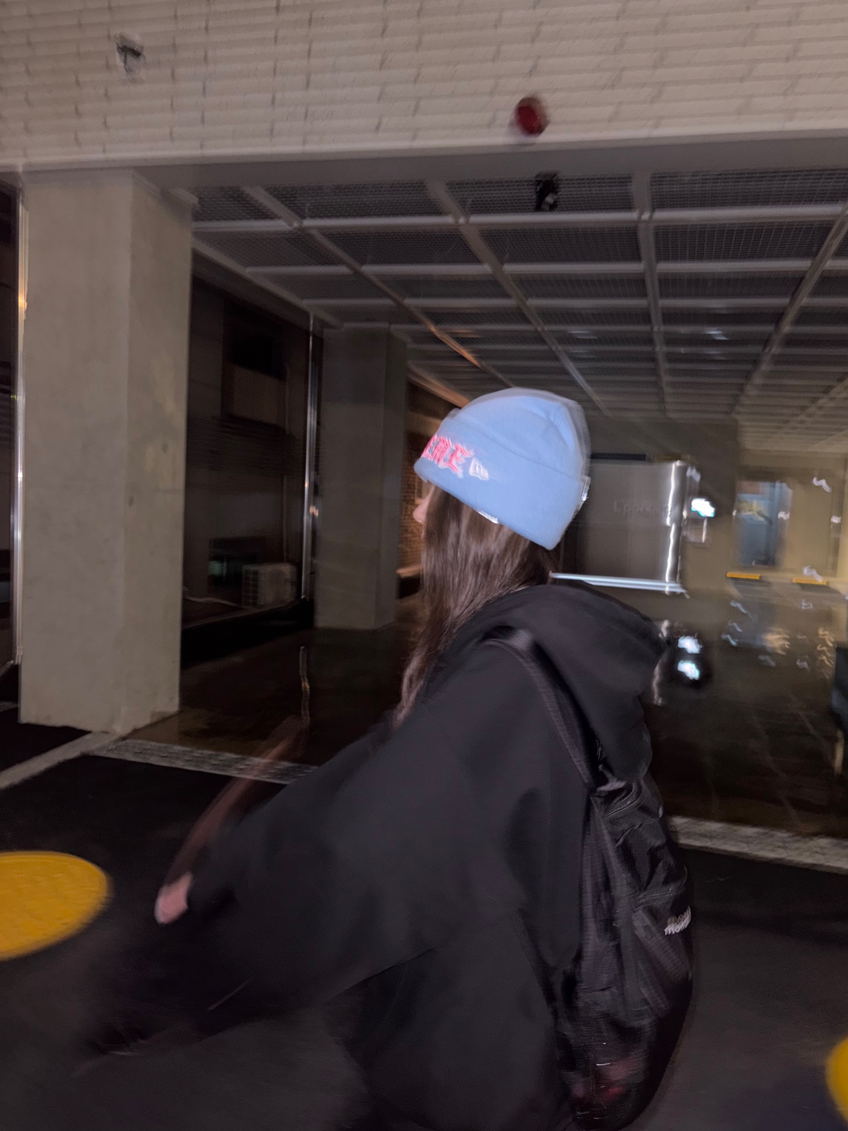 Supreme New Era Old English Beanie Light Blue - 25FW, PLASTICPRODUCT Mpa Hood Zip Up Black 착용 스타일 - 2
