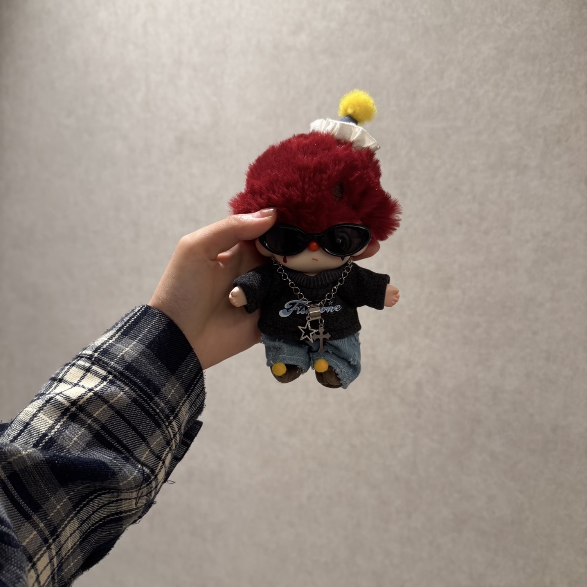 Pop Mart Why So Serious Series Vinyl Plush Pendant Flame Clown (Opened Case), Pop Mart Why So Serious Series Vinyl Plush Pendant Sealed Case (8 Blind Boxes) 착용 스타일