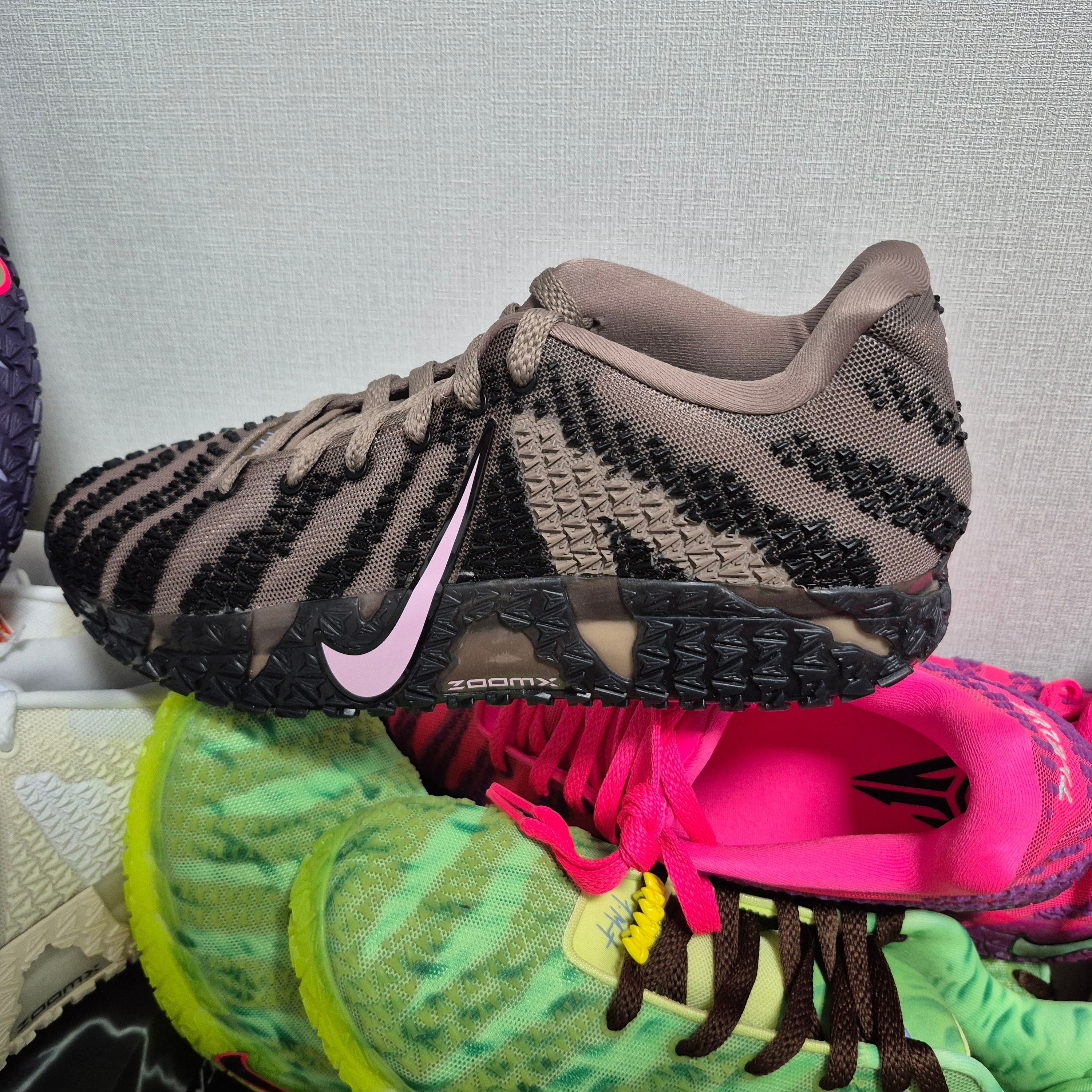 Nike Ja 3 EP Mink Brown Pink Foam 착용 스타일