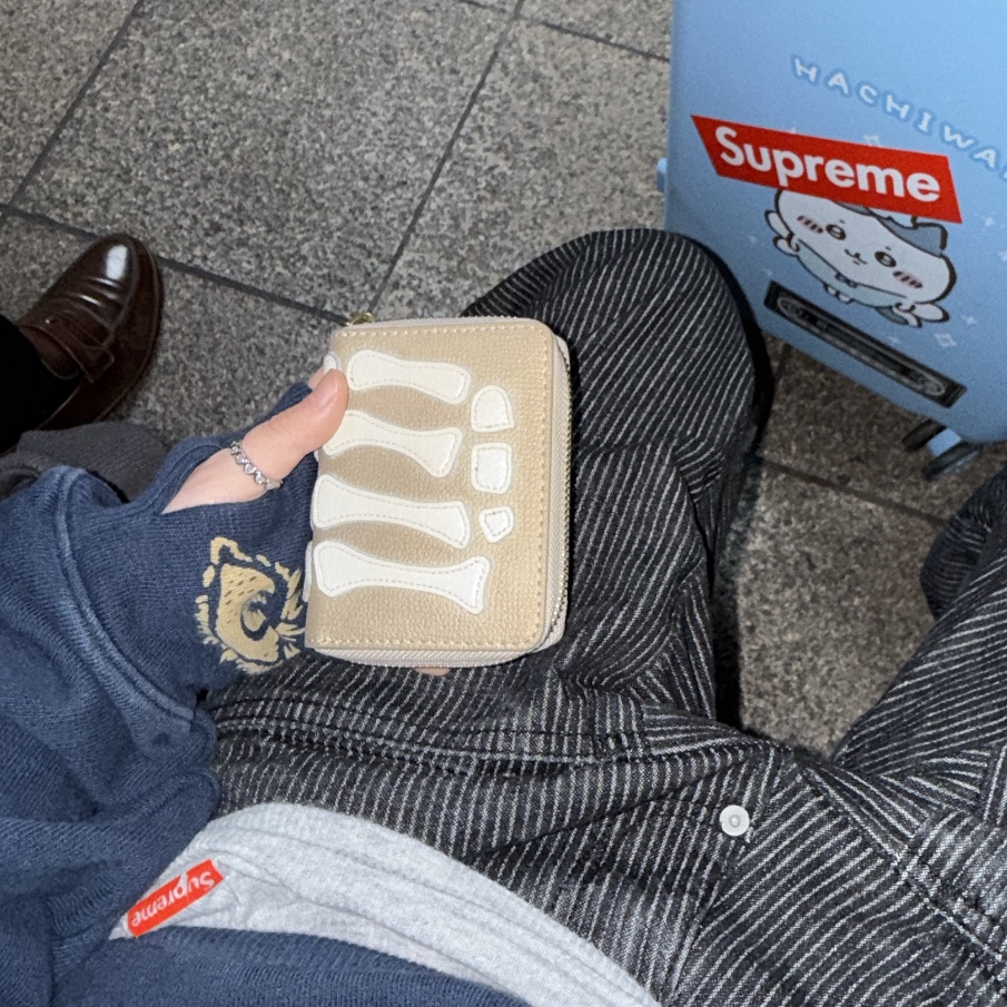 Kapital Raglan Crewneck Fleece Sweatshirt Speakeasy College Pt Navy, Karactor Stripe Denim Pants Black 착용 스타일 - 2
