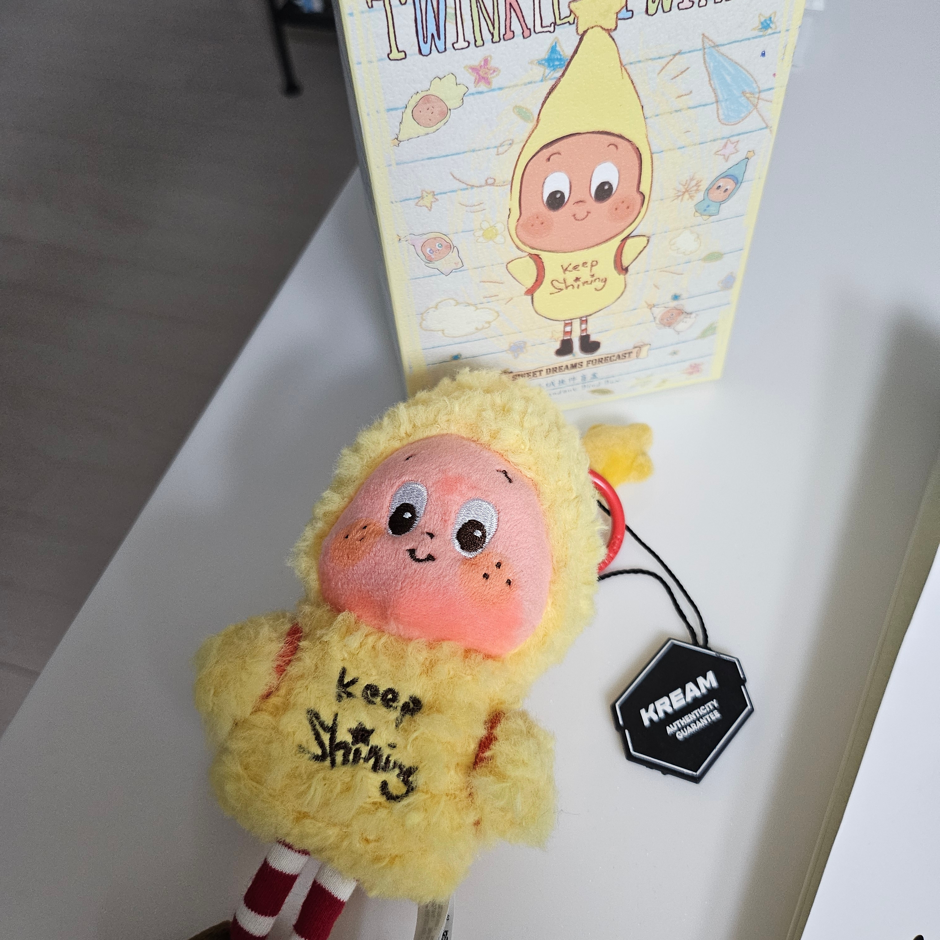 Pop Mart Twinkle Twinkle Sweet Dreams Forecast Series Plush Pendant Keep Shining (Opened Case) 착용 스타일