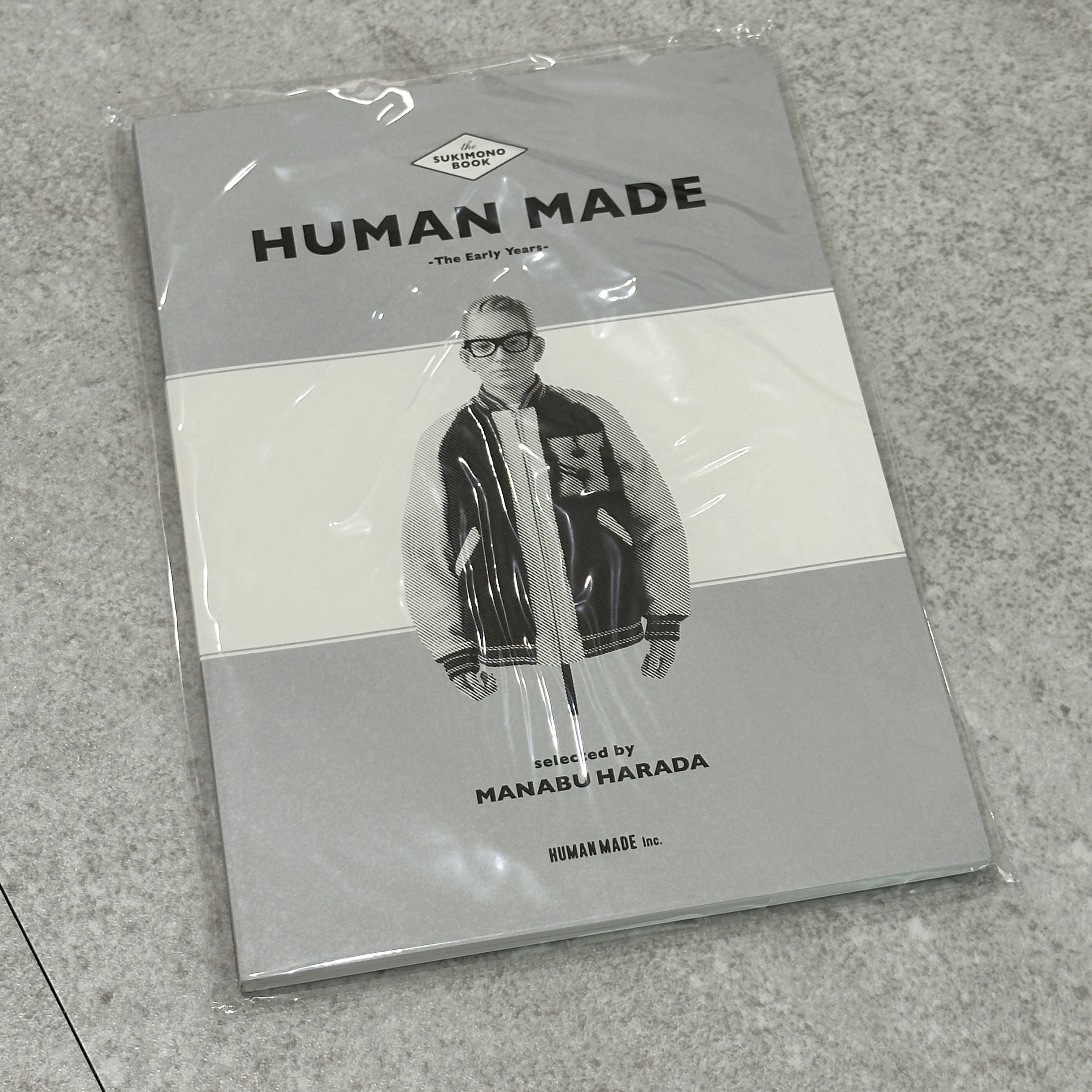 Human Made The Sukimono Book Human Made The Early Years Indigo 착용 스타일 - 5