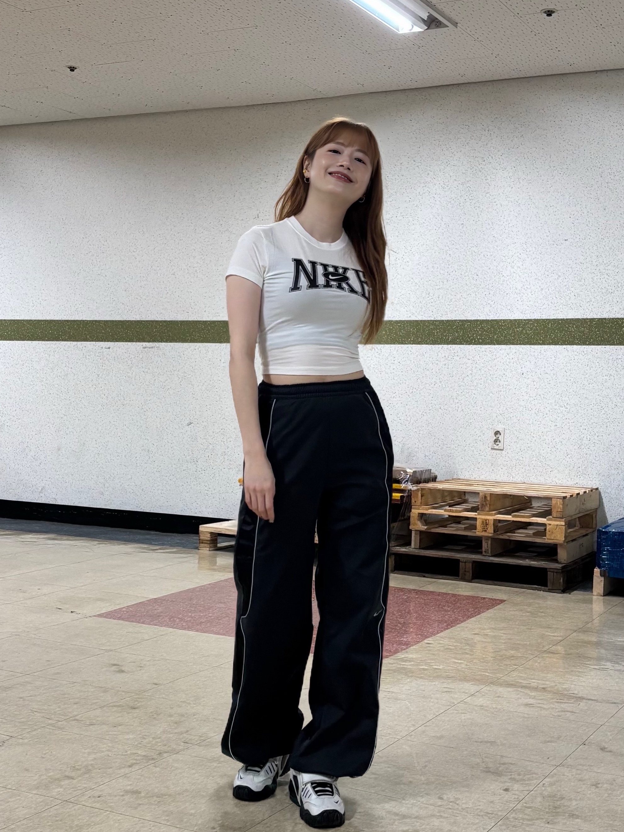 Nike x Ambush Air Adjust Force SP Summit White and Black 착용 스타일 - 7