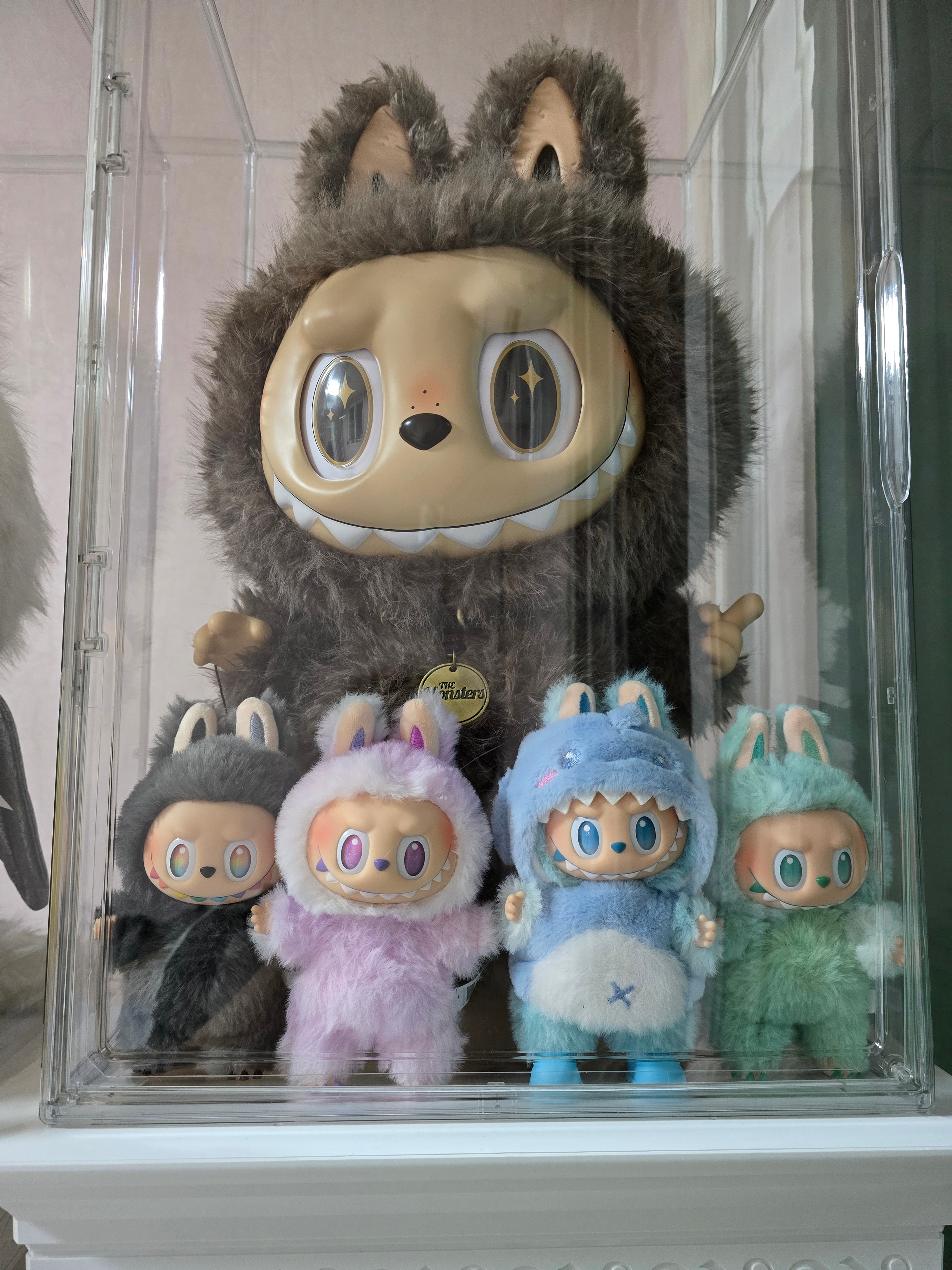Pop Mart The Monsters Zimomo Angel In Clouds Vinyl Face Doll, Pop Mart The Monsters I Found You Vinyl Face Doll 착용 스타일 - 3