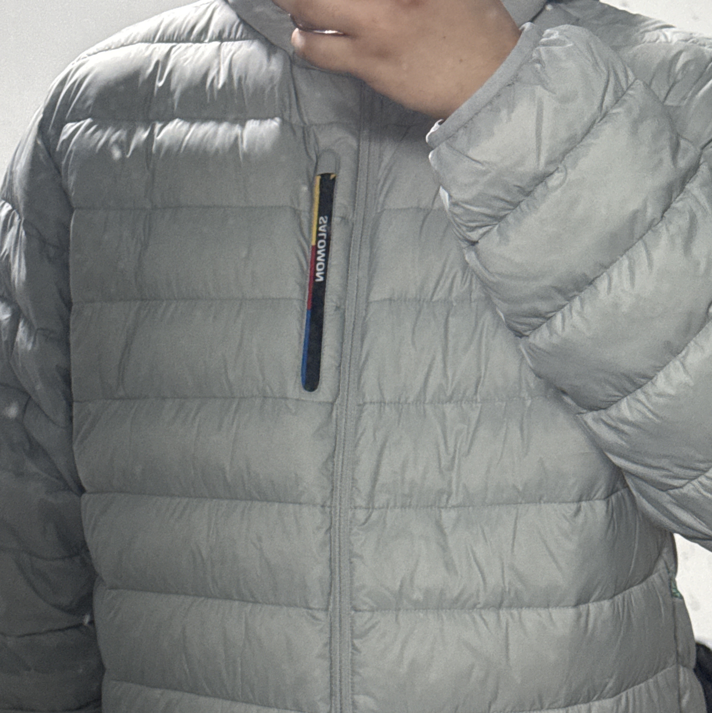 Salomon X-Fuse Hooded Down Jacket Light Gray 착용 스타일