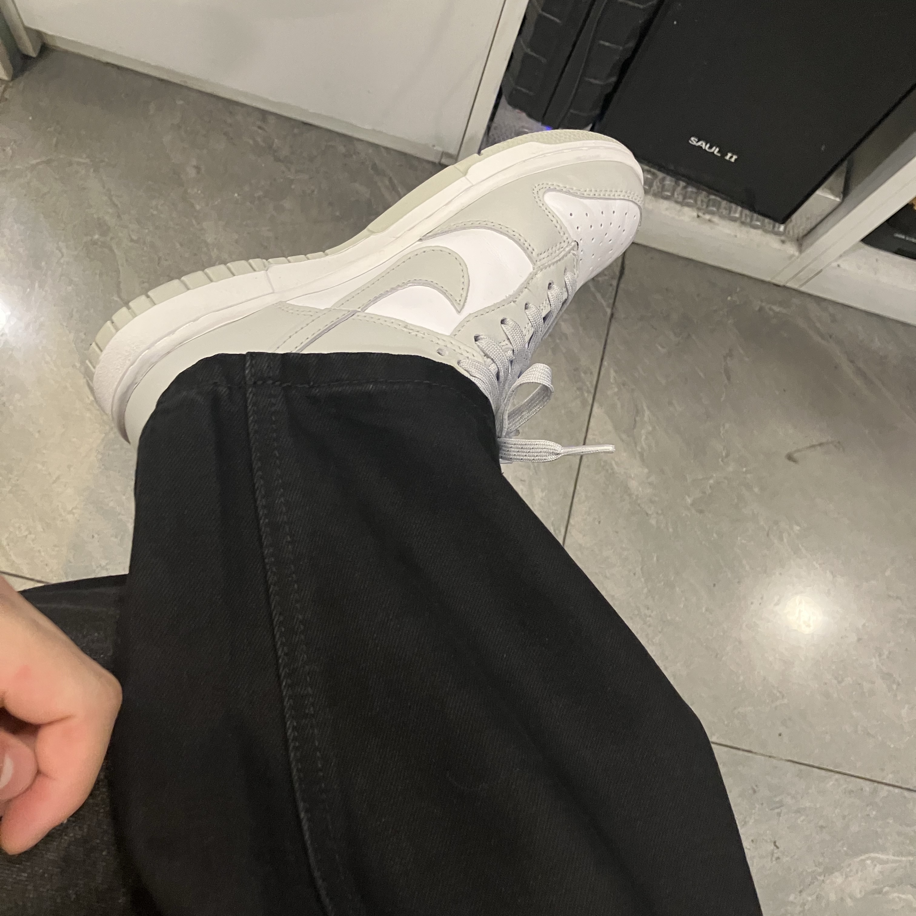 Nike Dunk Low Retro Grey Fog 착용 스타일