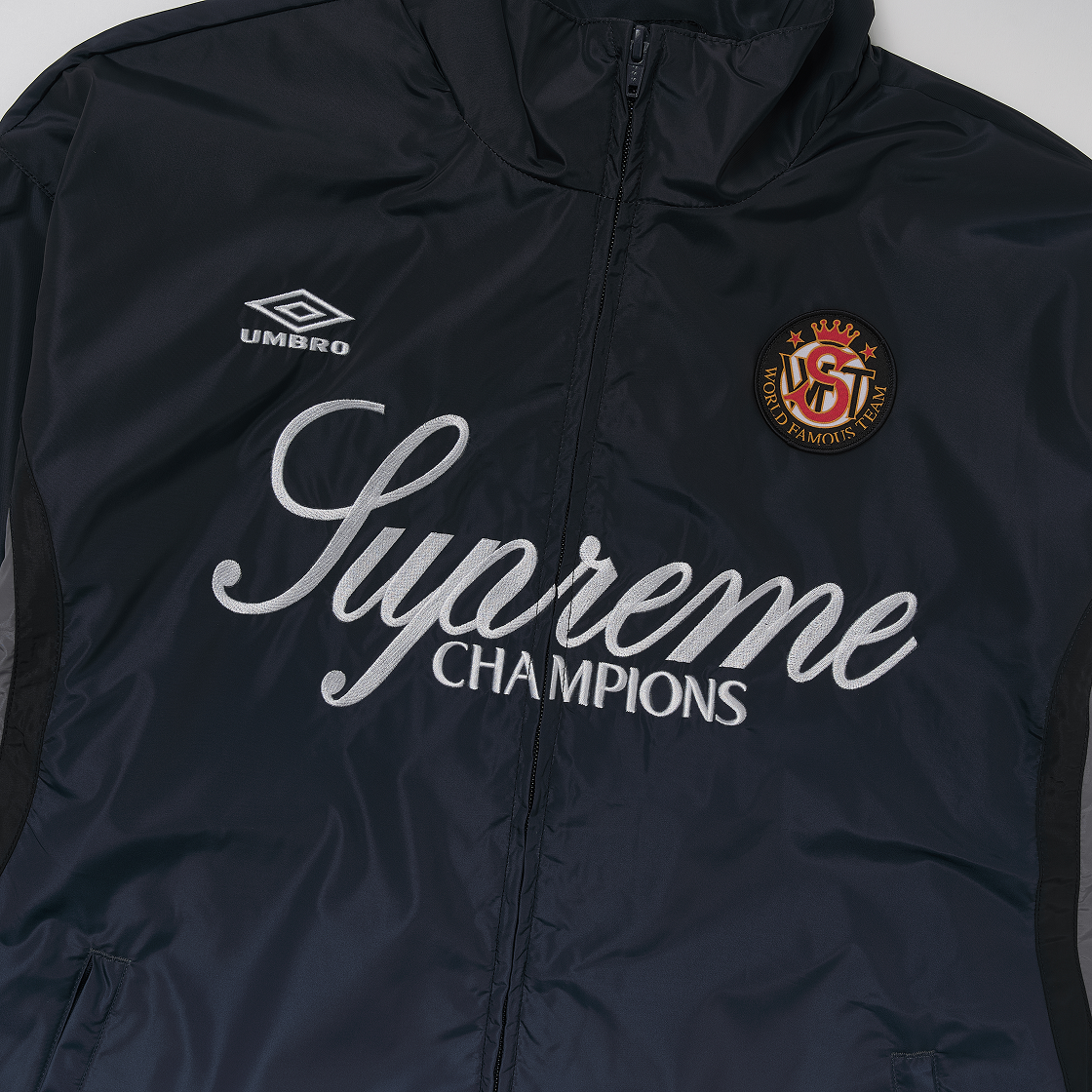 Supreme x Umbro Gradient Track Jacket Supreme Umbro Gradient Track