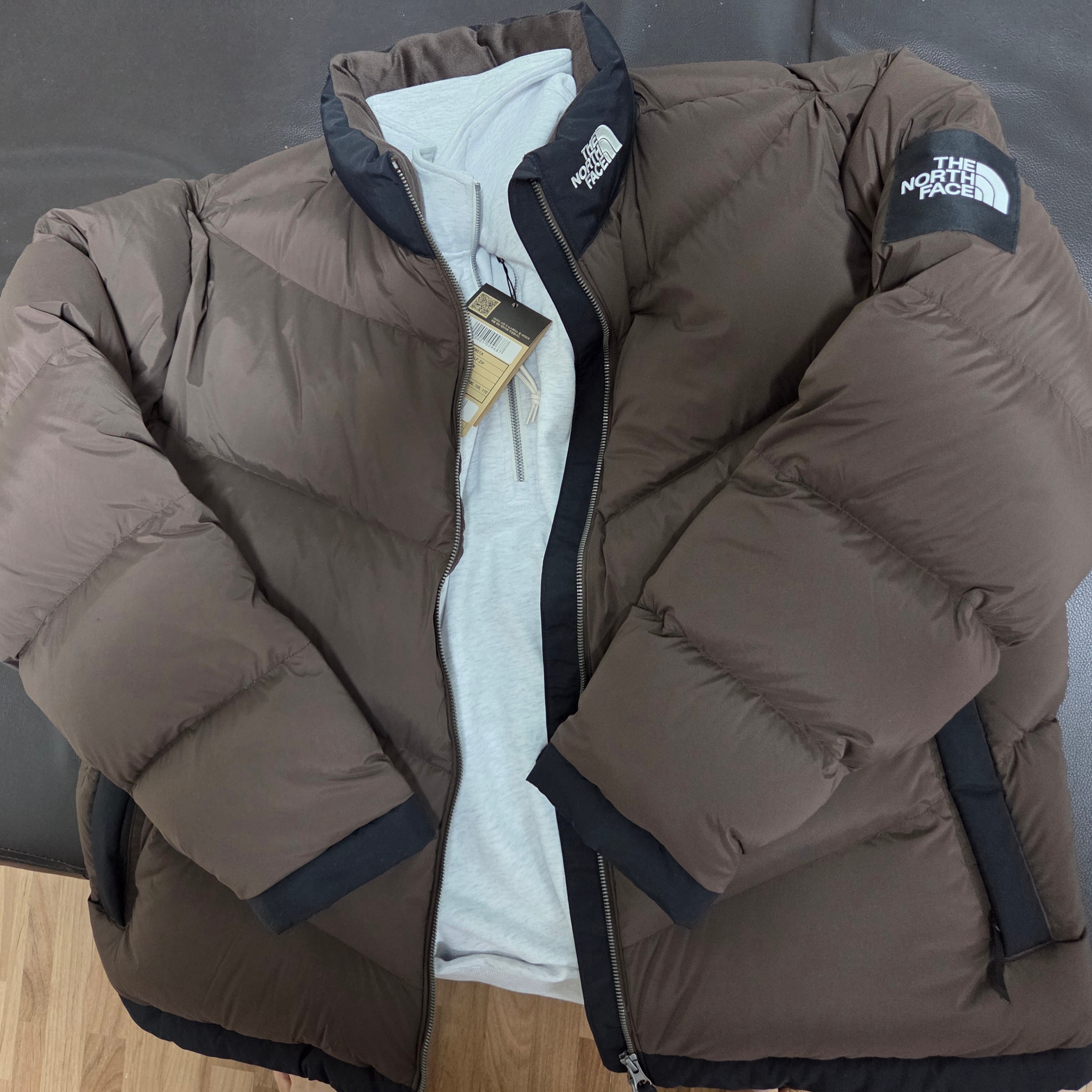 The North Face Superflex RDS Down Jacket Brown 착용 스타일