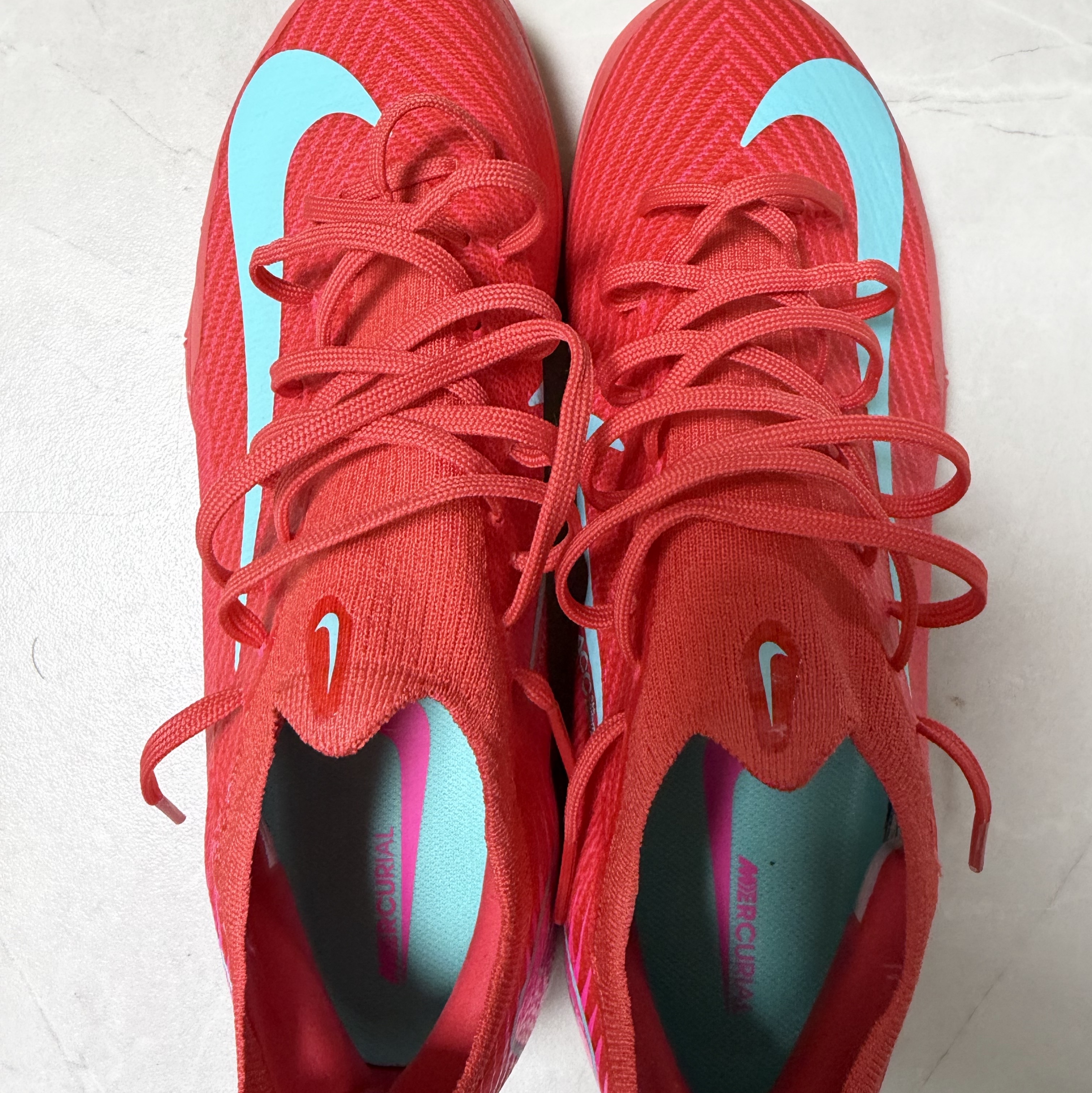 Nike Zoom Mercurial Vapor 16 Pro TF Ember Glow Aurora Green 착용 스타일