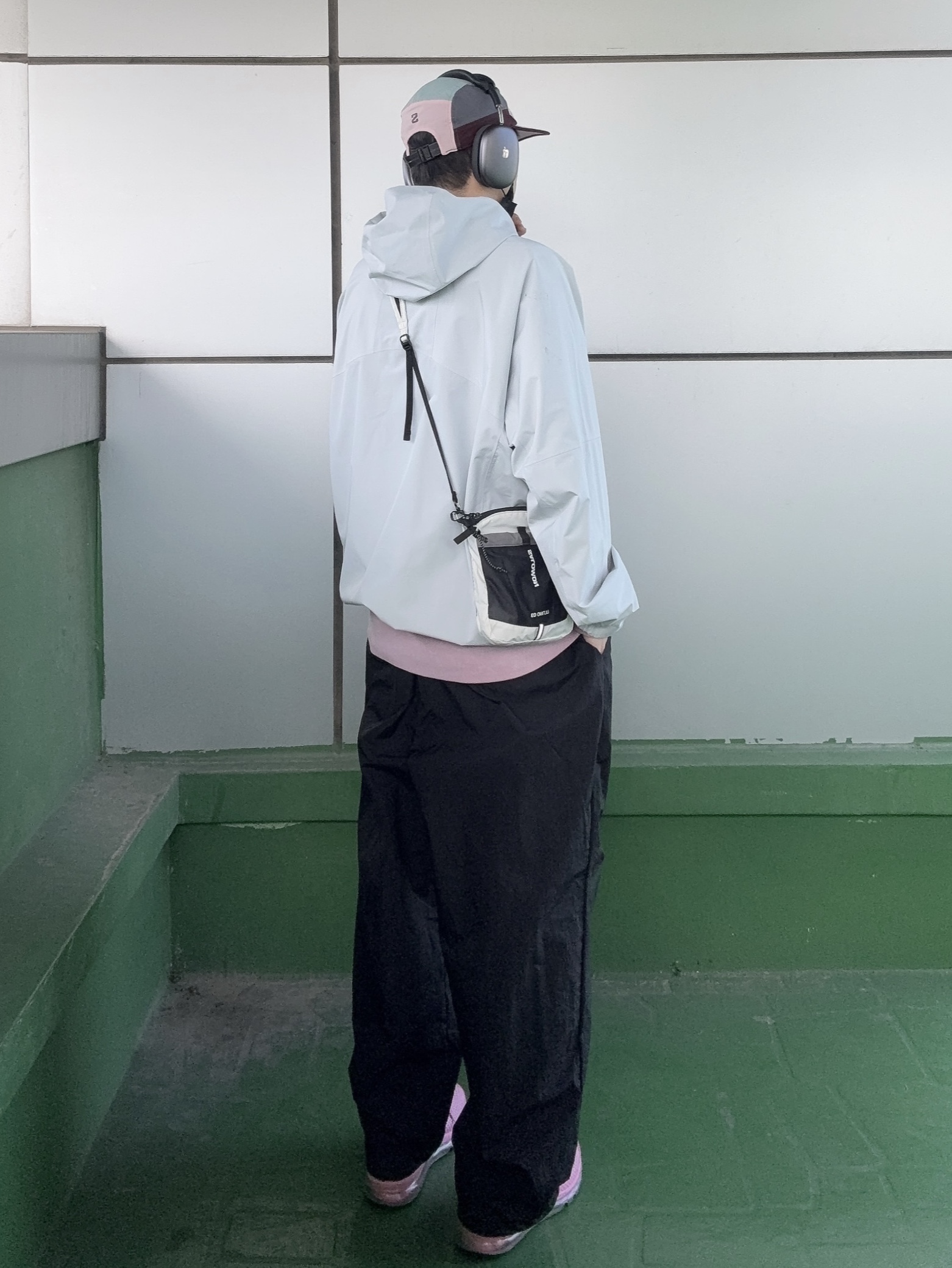 Nike x Stussy Air Max 2013 Psychic Pink, Carhartt WIP Vista Sweatshirt Glassy Pink 착용 스타일 - 2