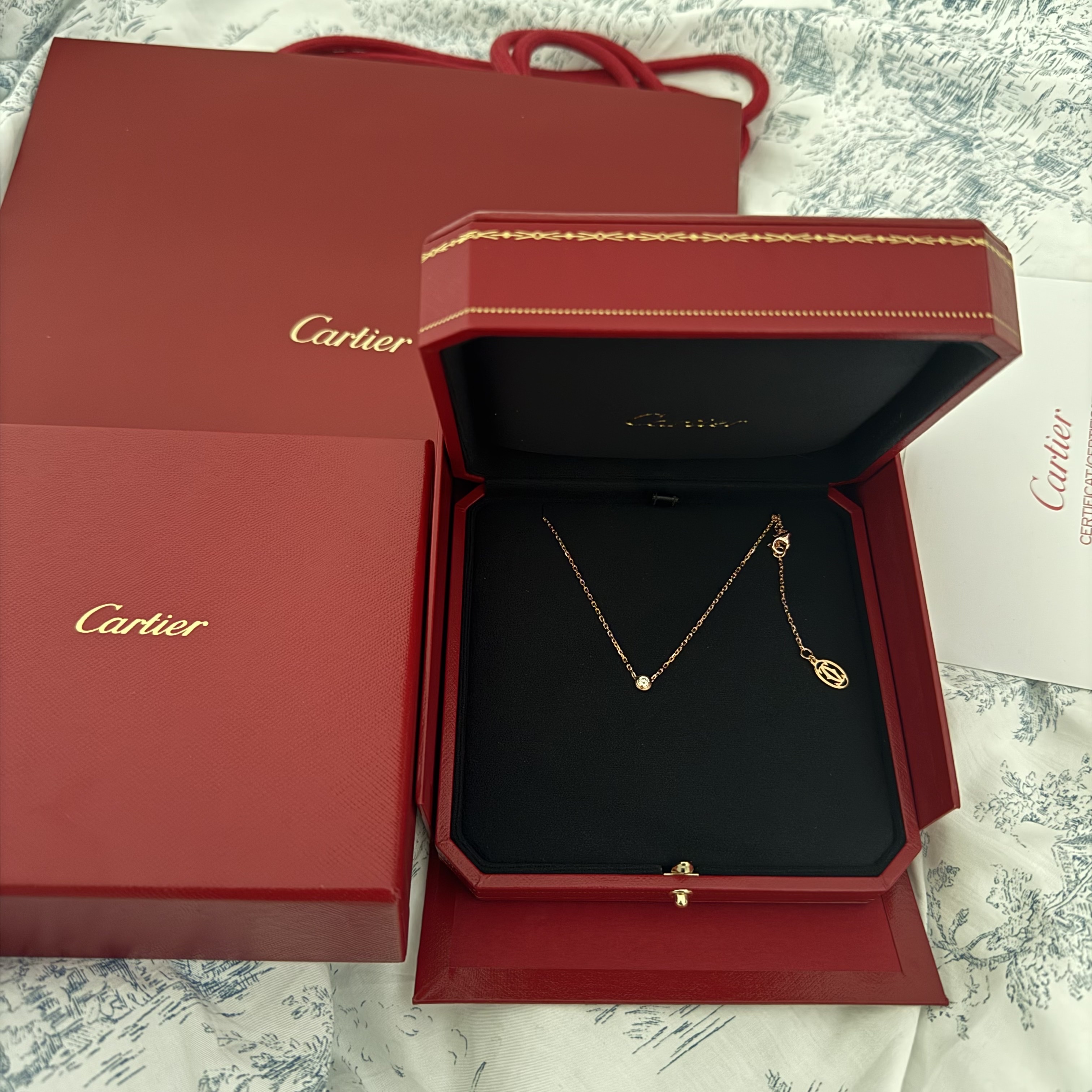 (W) Cartier D'Amour Necklace Small Pink Gold Diamond 착용 스타일