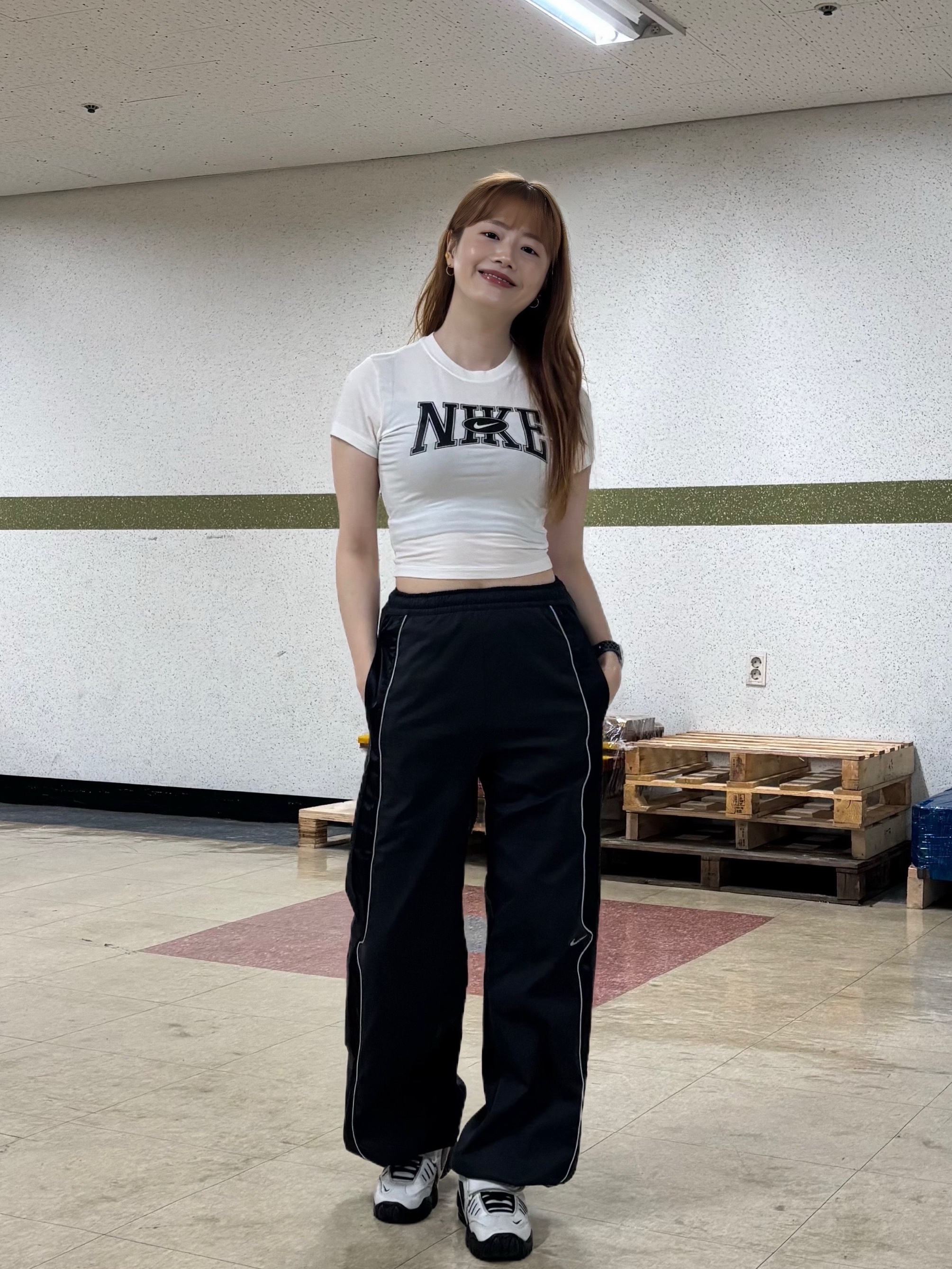 Nike x Ambush Air Adjust Force SP Summit White and Black 착용 스타일 - 6