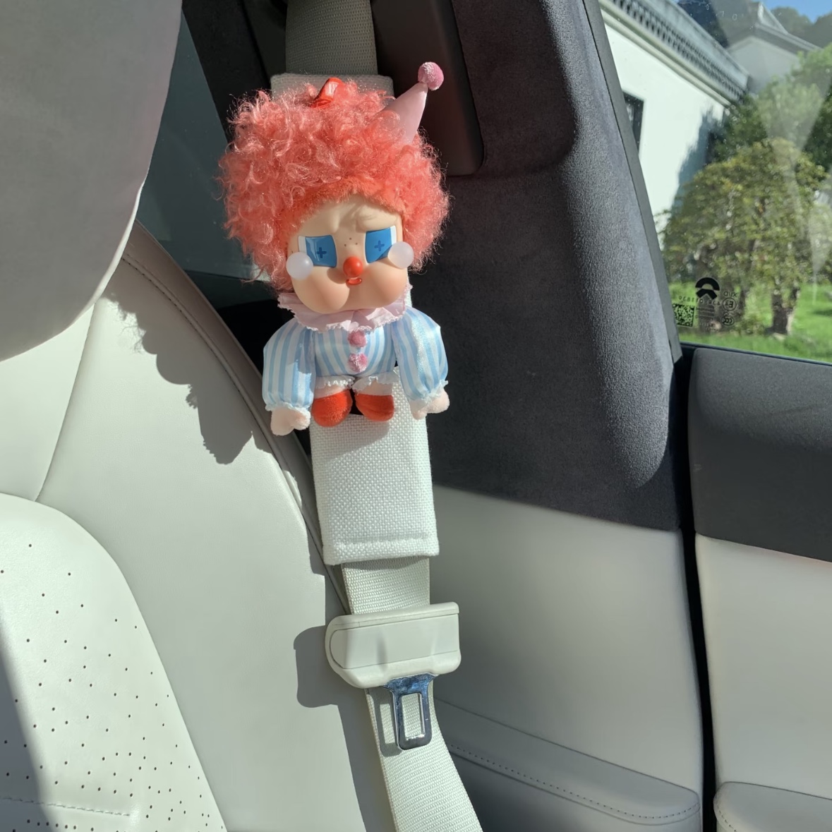 Pop Mart Why So Serious Series Crybaby Vinyl Plush Blister Pack 착용 스타일