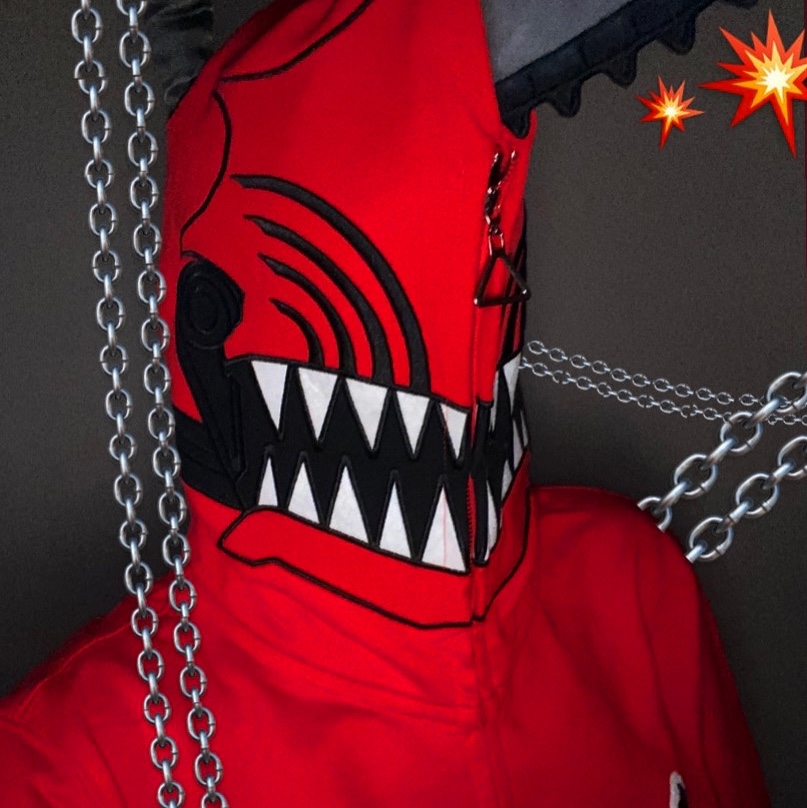 Kakazzy Full Zip Hoodie Chainsaw Man Red 착용 스타일