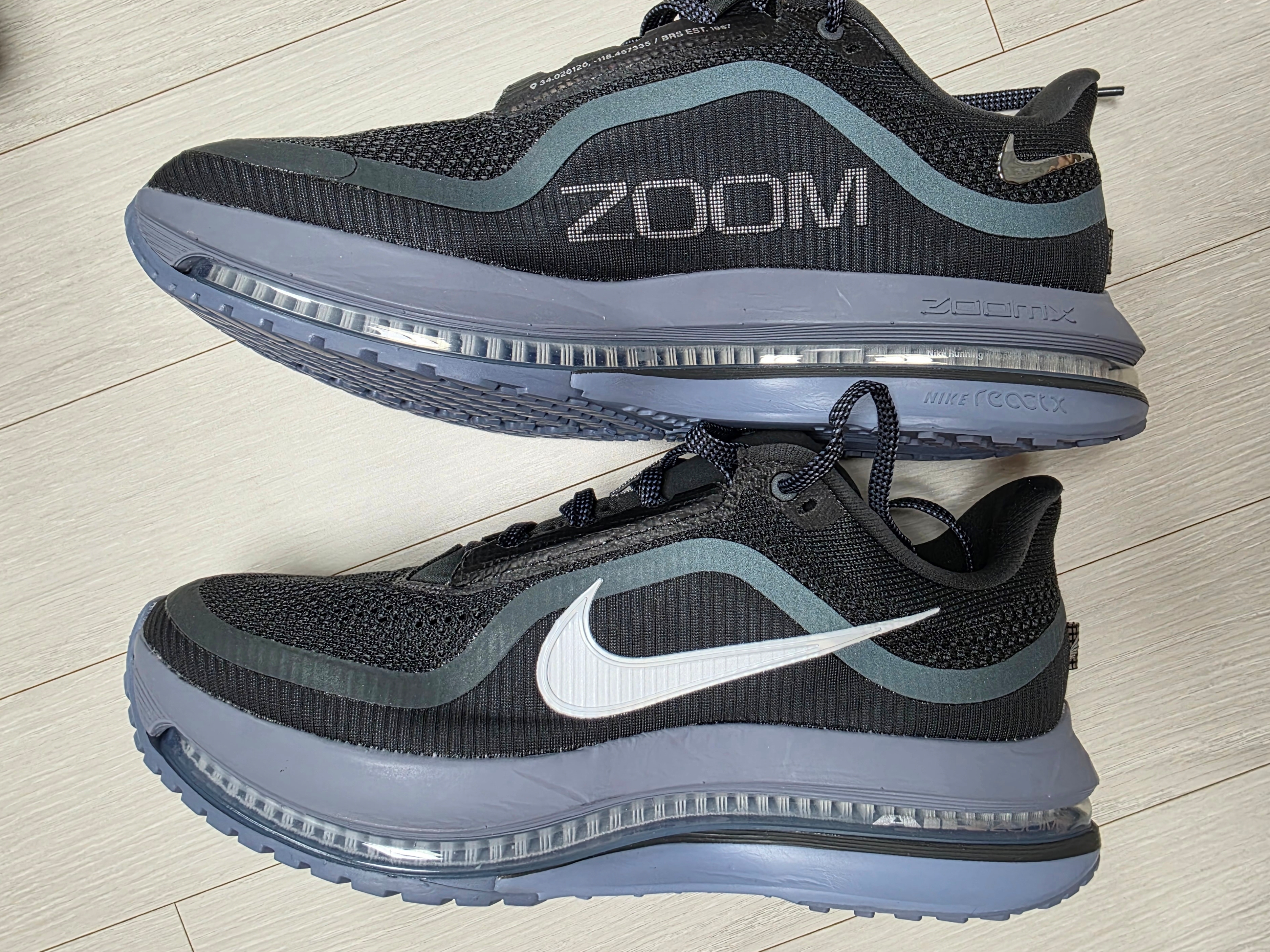 Nike Pegasus Premium Anthracite Ashen Slate 착용 스타일 - 3