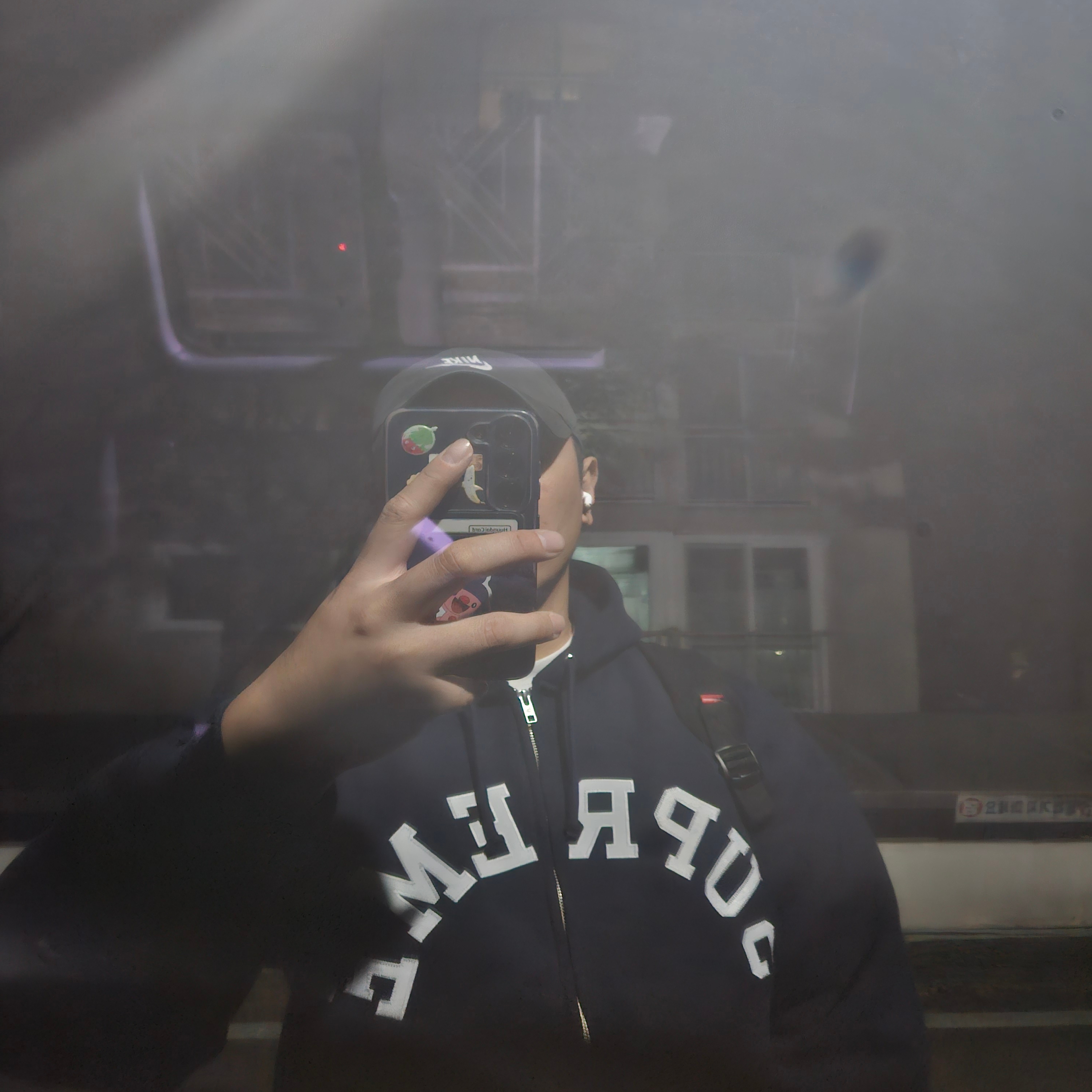 Supreme x Champion Zip Up Hooded Sweatshirt Navy - 24SS 착용 스타일
