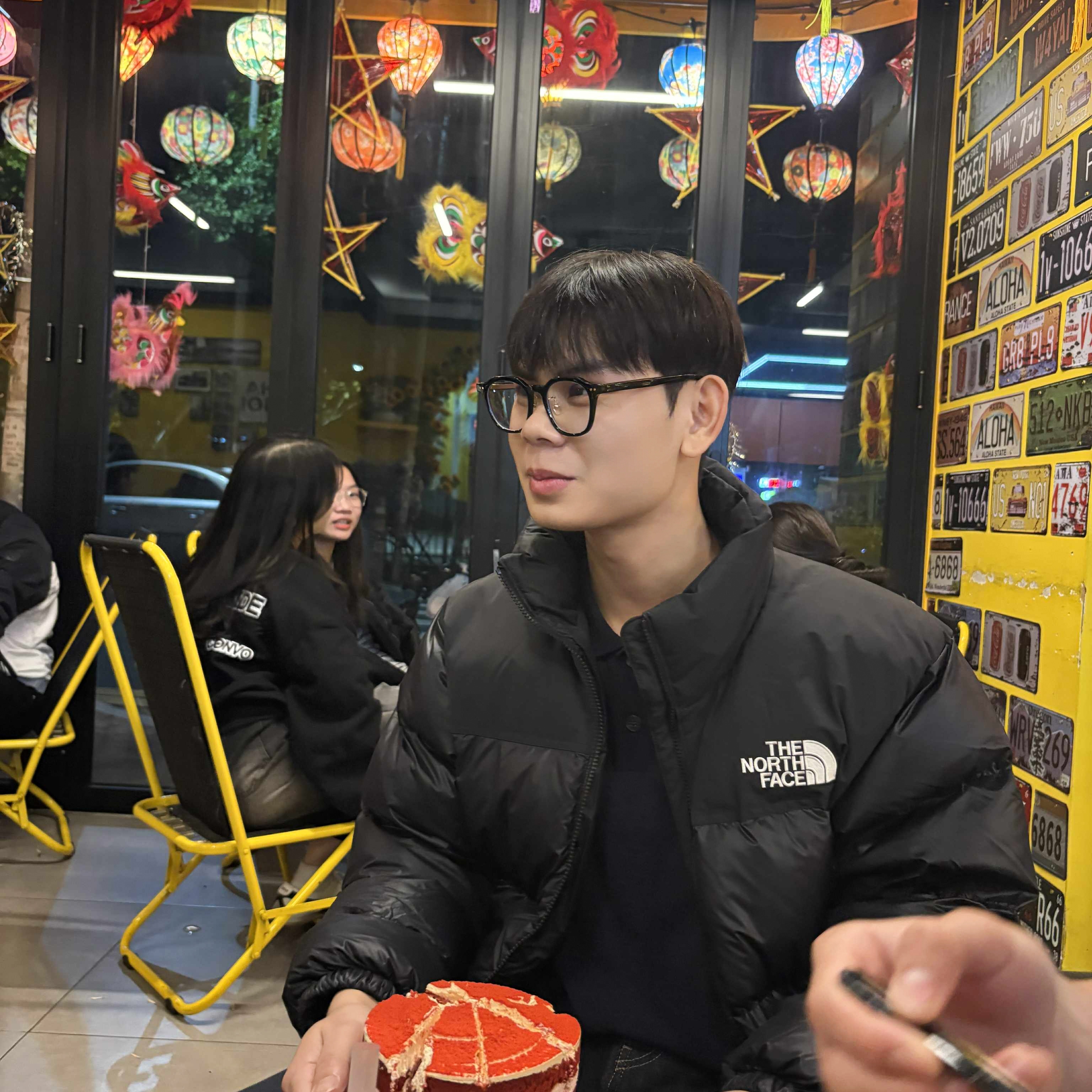 The North Face On Ball Jacket Black 착용 스타일 - 1
