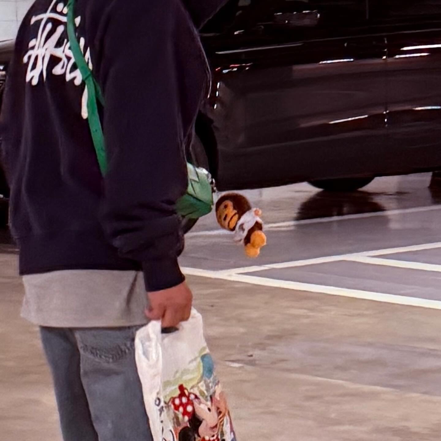 (W) UGG Pumped Slipper Chestnut, BAPE Baby Milo College T-Shirt Plush Doll Key Chain Brown 착용 스타일 - 3