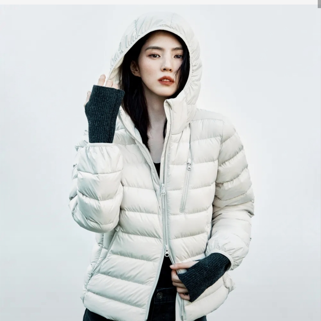 (W) Musinsa Standard City Leisure Hooded Light Down Jacket Stone White 착용 스타일