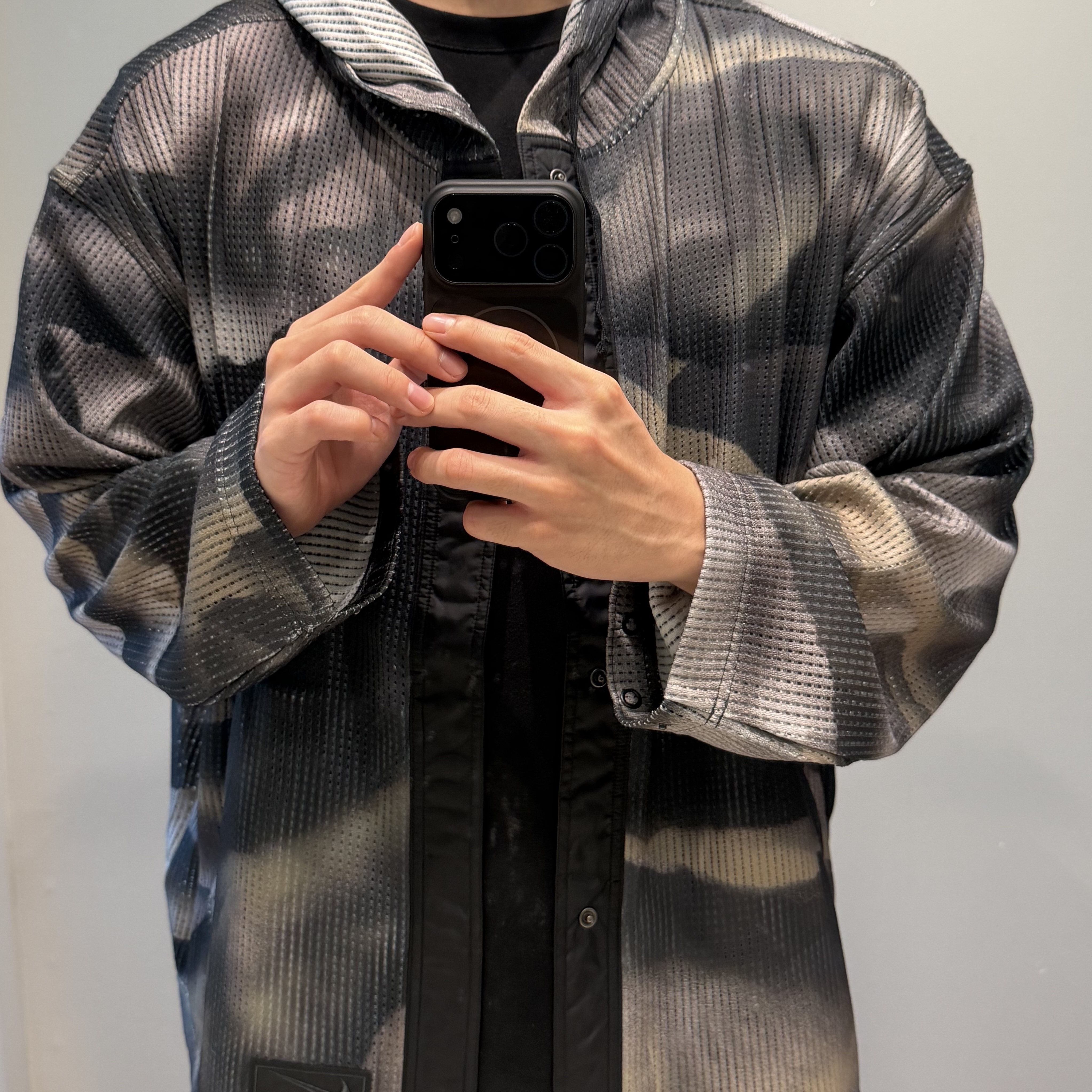 Nike x Stussy Mesh Hoodie Multi (HQ8537-900) 착용 스타일 - 3