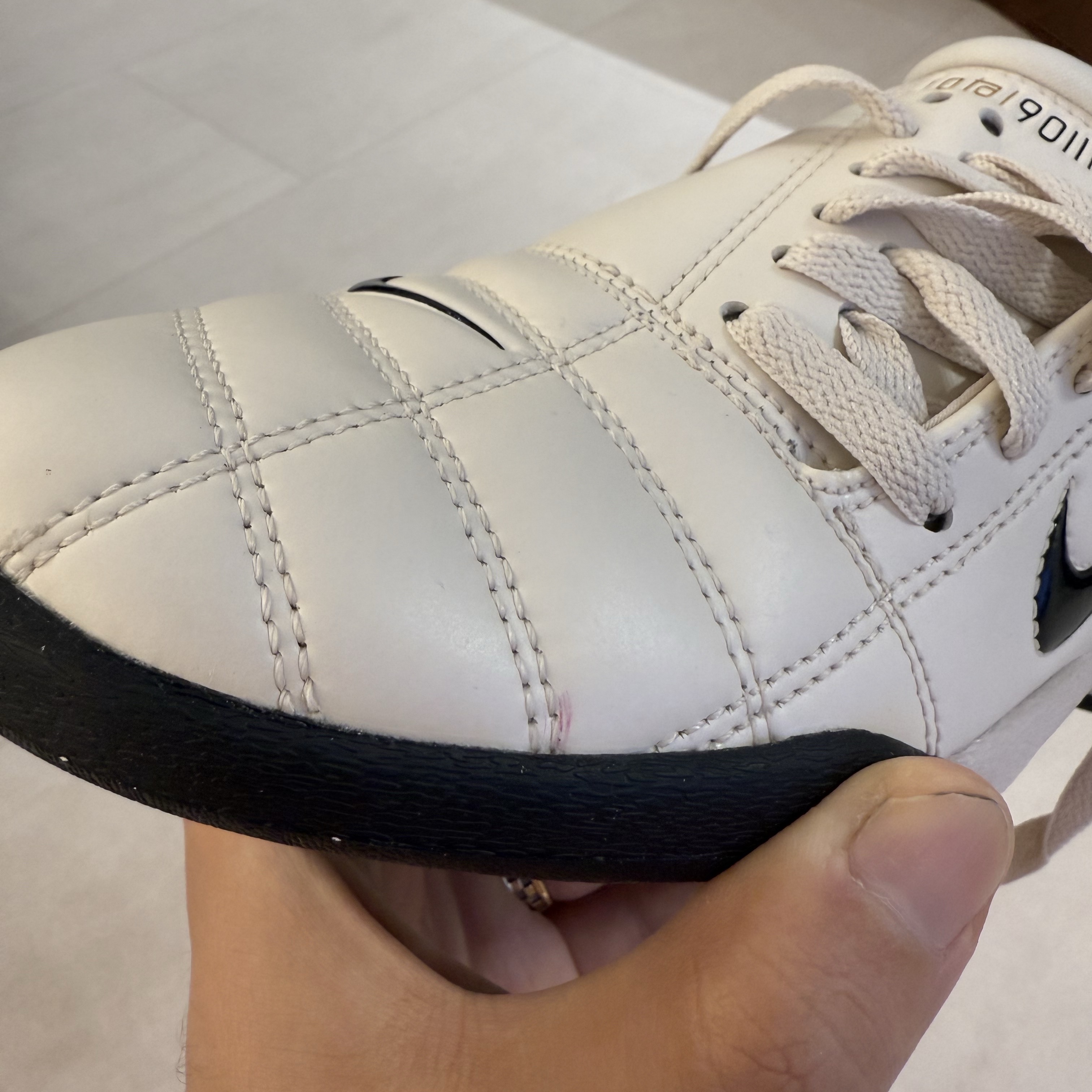 Nike Total 90 III SP Light Orewood Brown Black 착용 스타일 - 1