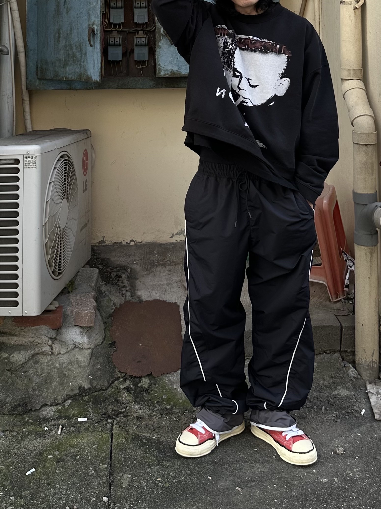 Maison Mihara Yasuhiro Peterson VL OG Sole Canvas Low-top Sneakers Orange, qAp Baby Crewneck Black 착용 스타일 - 5