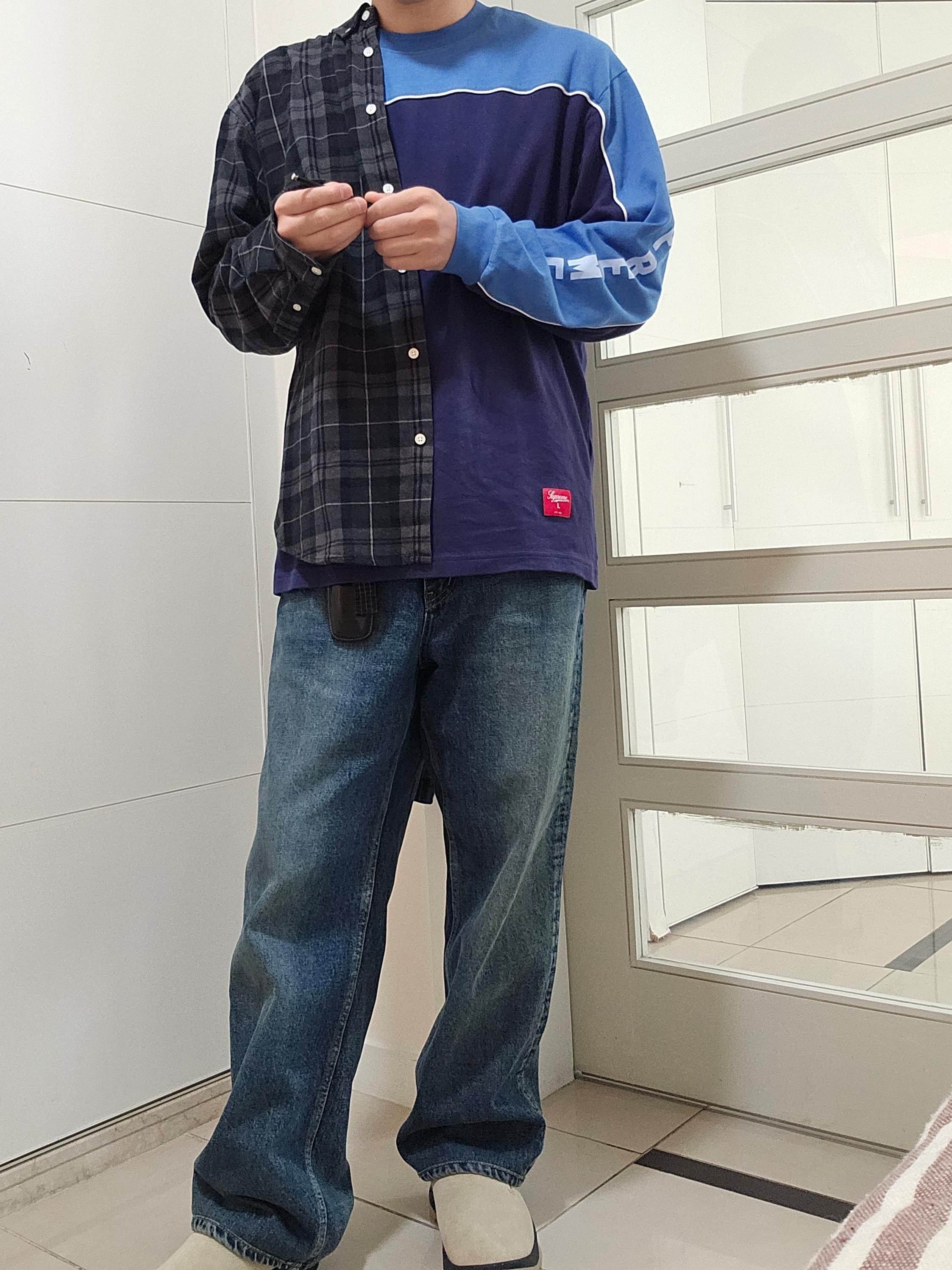 Supreme Paneled Piping L/S Top Navy - 25SS, Nike ACG Rufus Limestone and Black 착용 스타일
