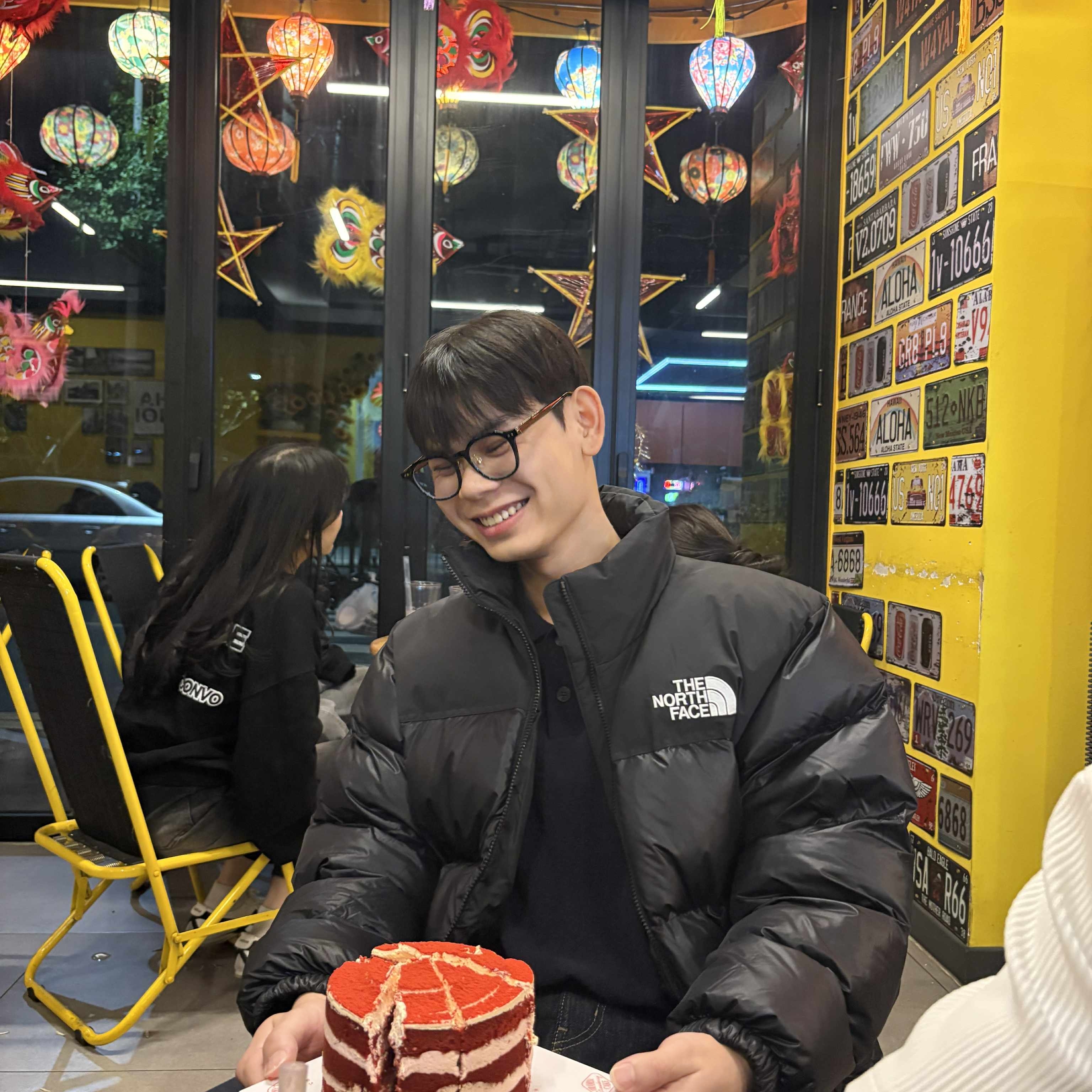 The North Face On Ball Jacket Black 착용 스타일 - 2