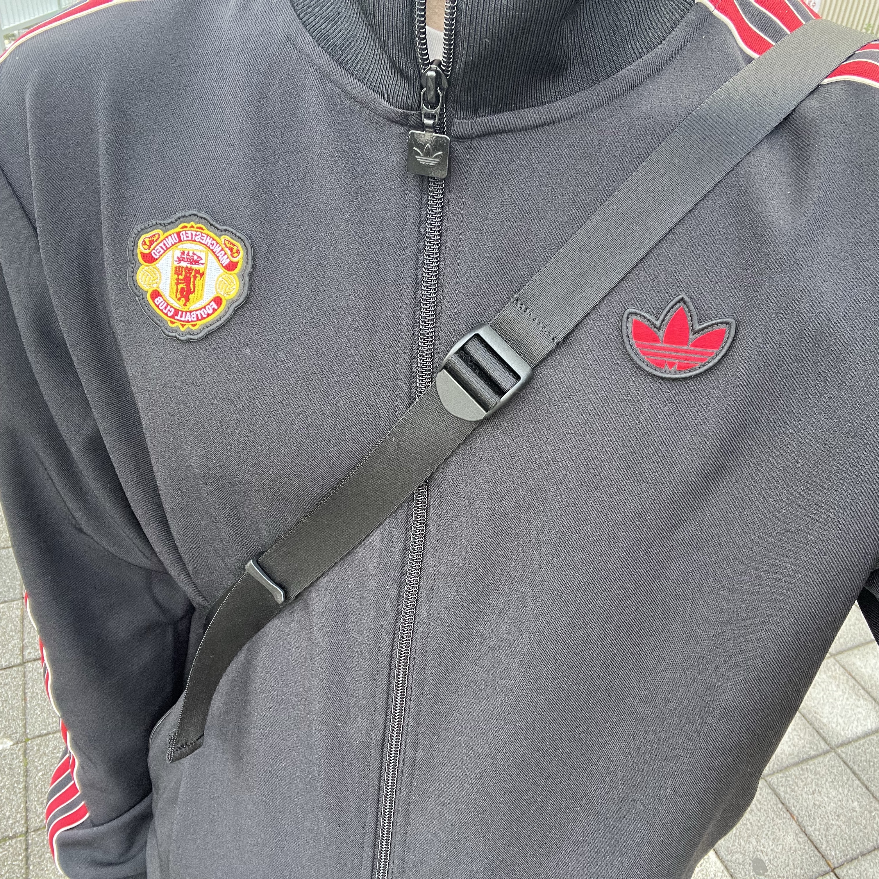 Adidas Manchester United Terrace Icon Track Top Black - KR Sizing 착용 스타일
