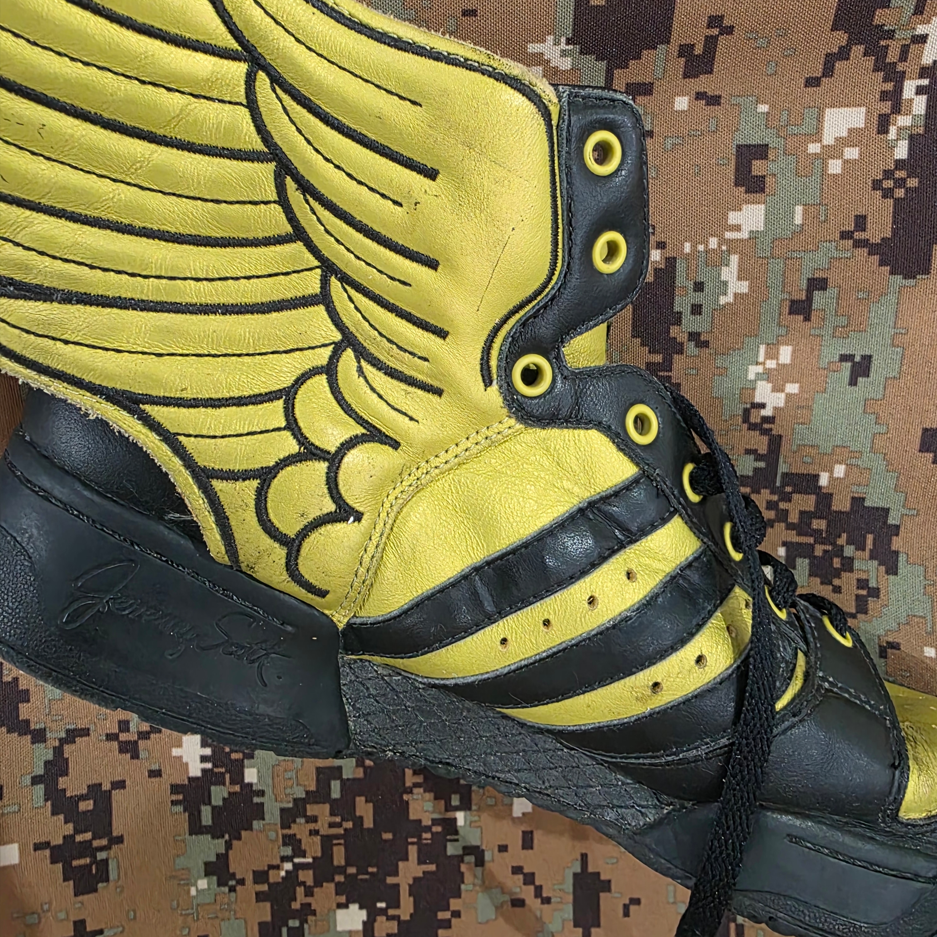 Adidas x Jeremy Scott Wings Camo, Adidas x Jeremy Scott Forum Hi Wings 4.0 White 착용 스타일