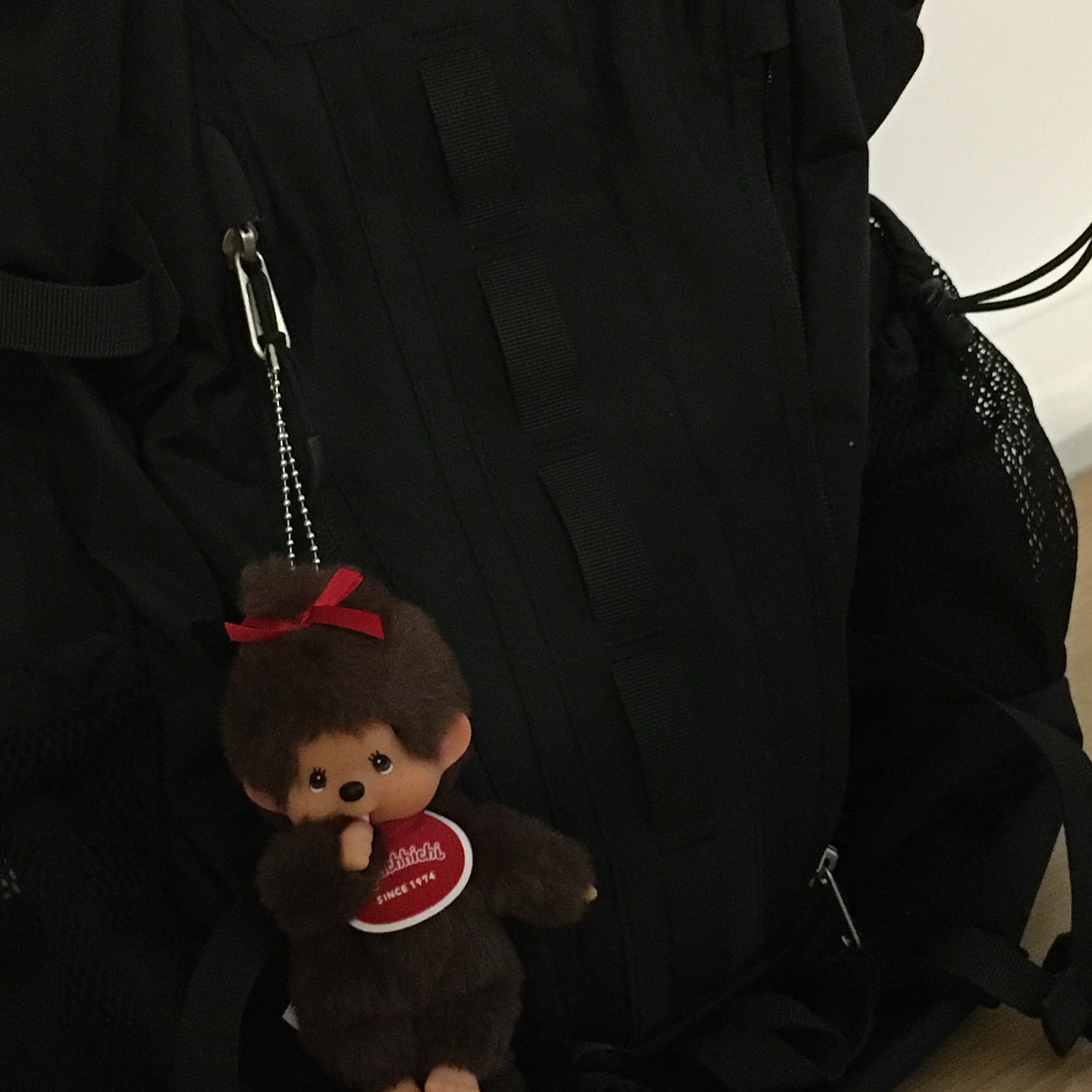 Monchhichi SS Keychain Girl 착용 스타일