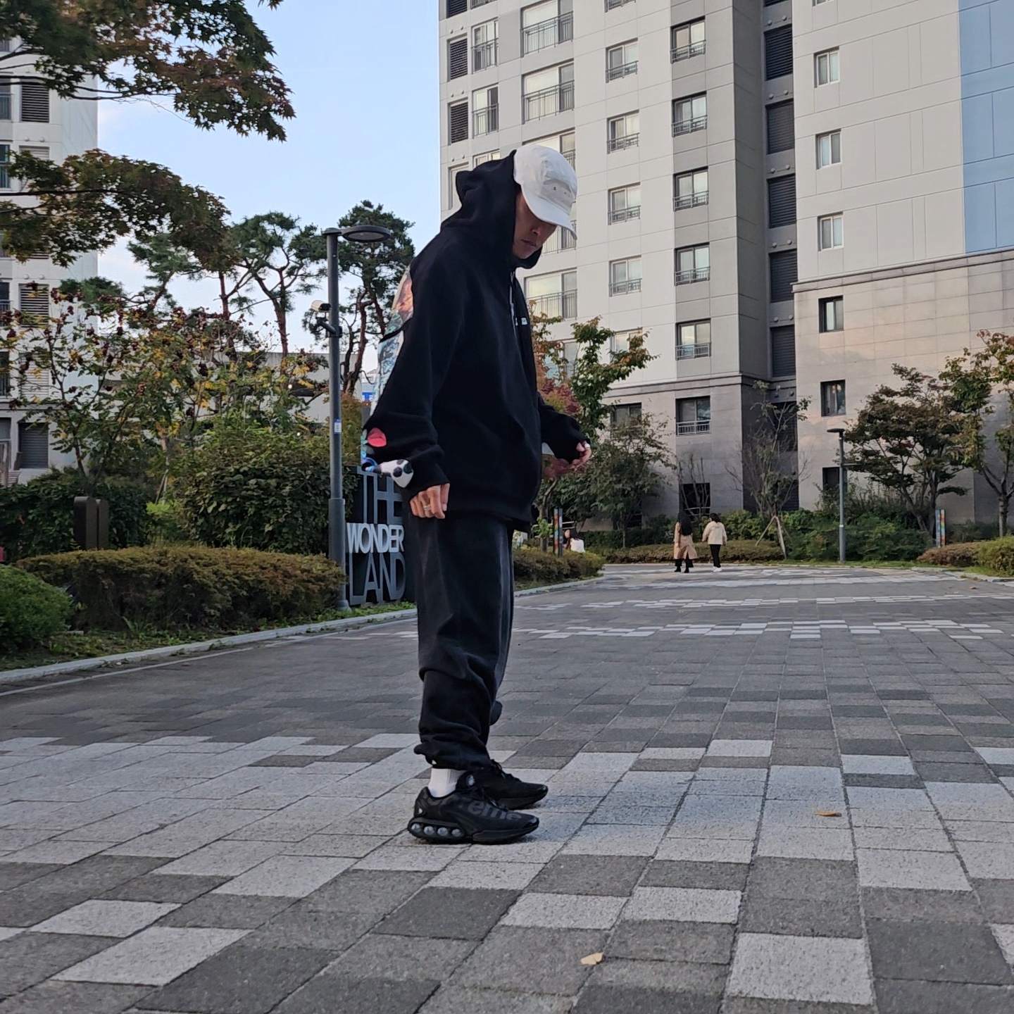 Diesel Dx1509 Stainless Steel Chain Necklace Silver, Supreme x MM6 Maison Margiela Painted Camp Cap White - 24SS 착용 스타일 - 2