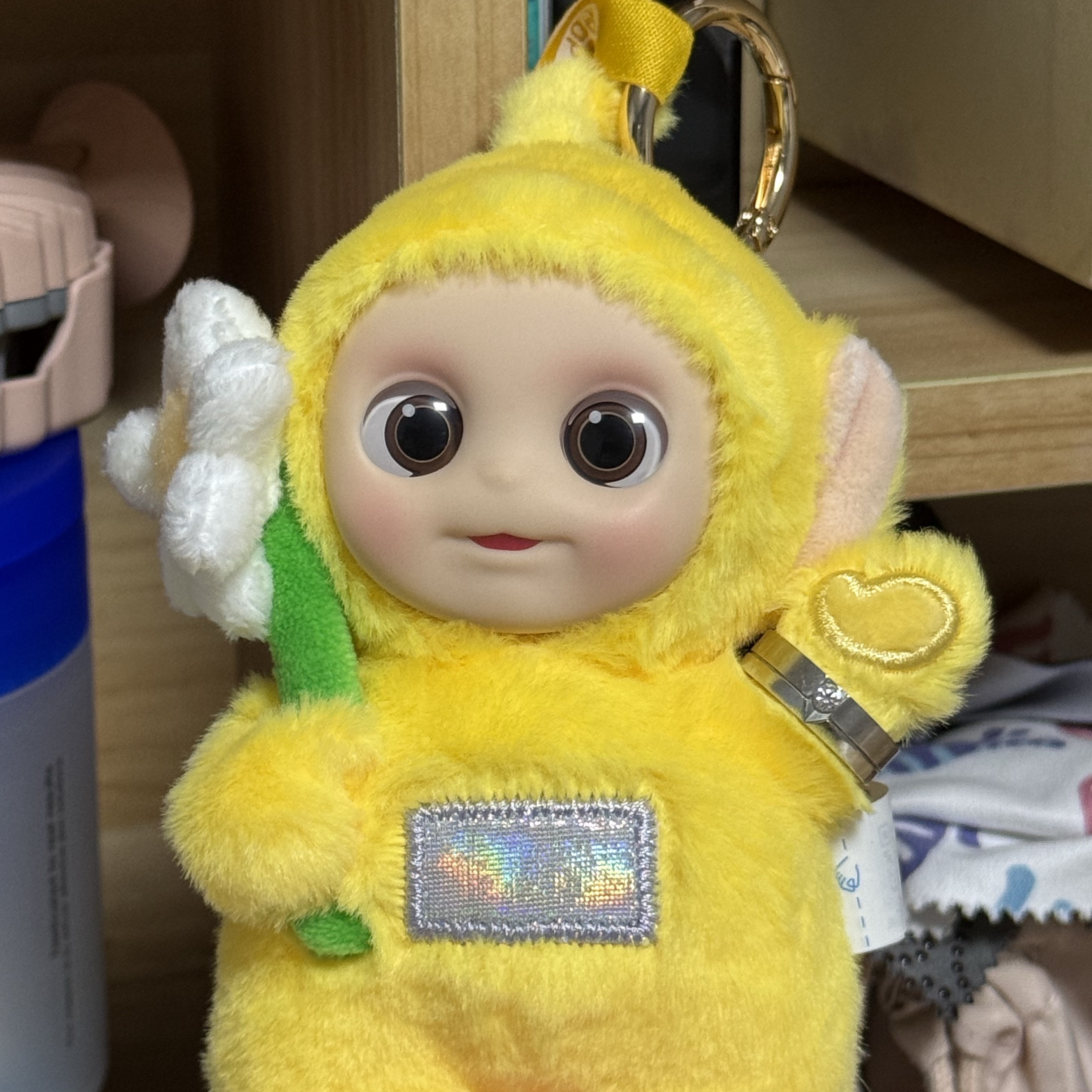Pop Mart Teletubbies Say Hello Series Figures Sealed Case Laa Laa's Energetic Flower (Opened Case) 착용 스타일