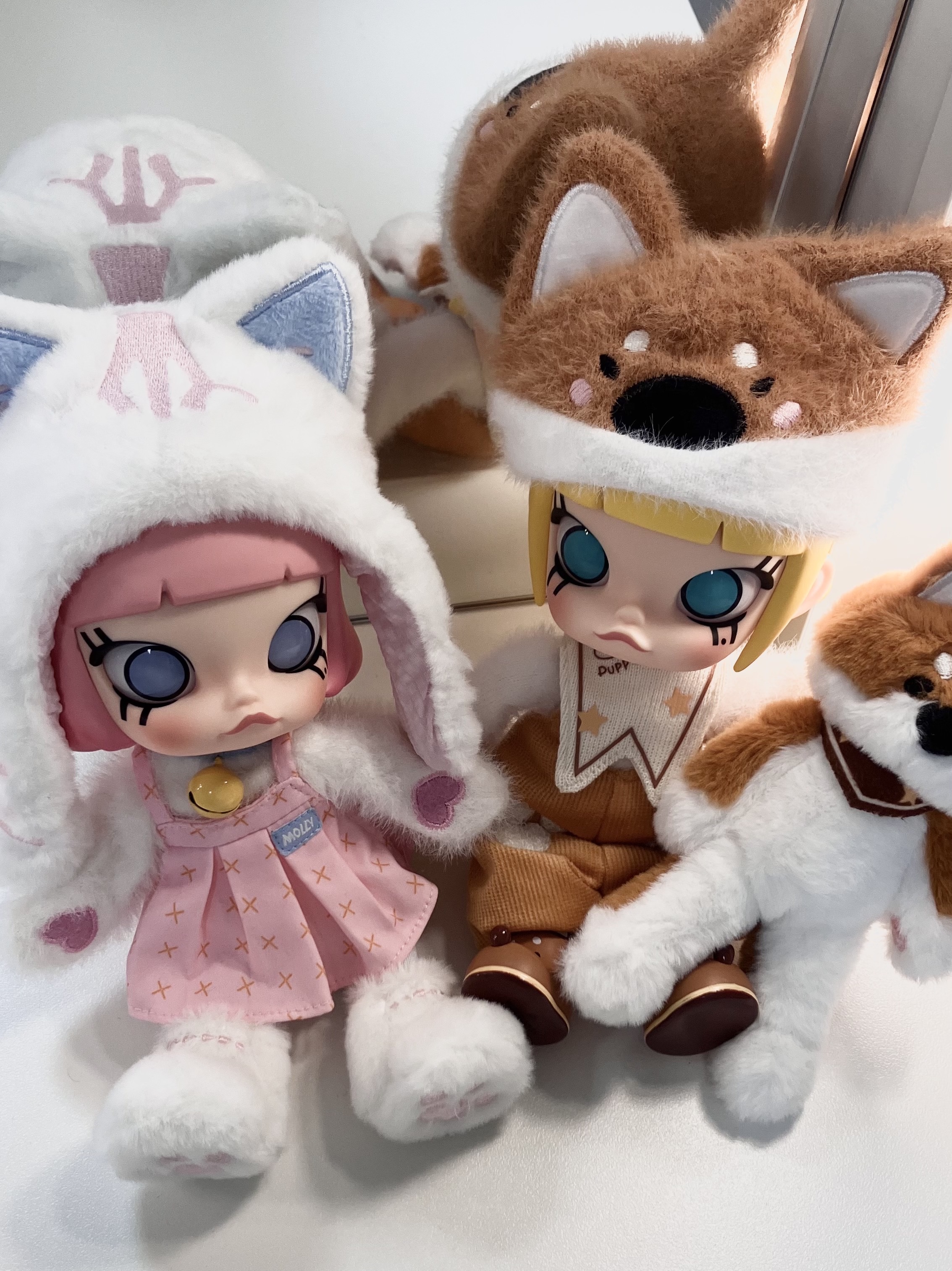 Pop Mart Molly Peekaboo 1/8 BJD (1 Blind Box), Pop Mart Molly Hugging BJD 착용 스타일