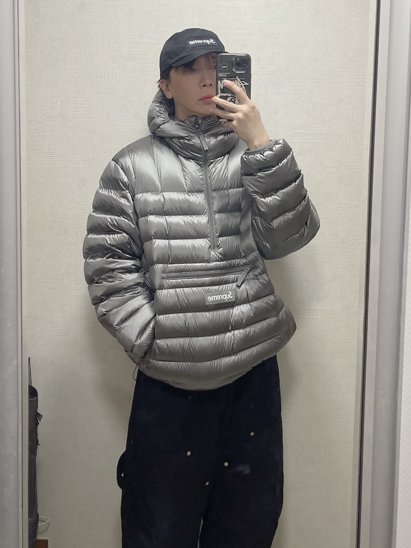 Supreme Micro Down Half Zip Hooded Pullover Silver - 25FW, Supreme Washed Chino Twill Camp Cap Black 착용 스타일 - 1