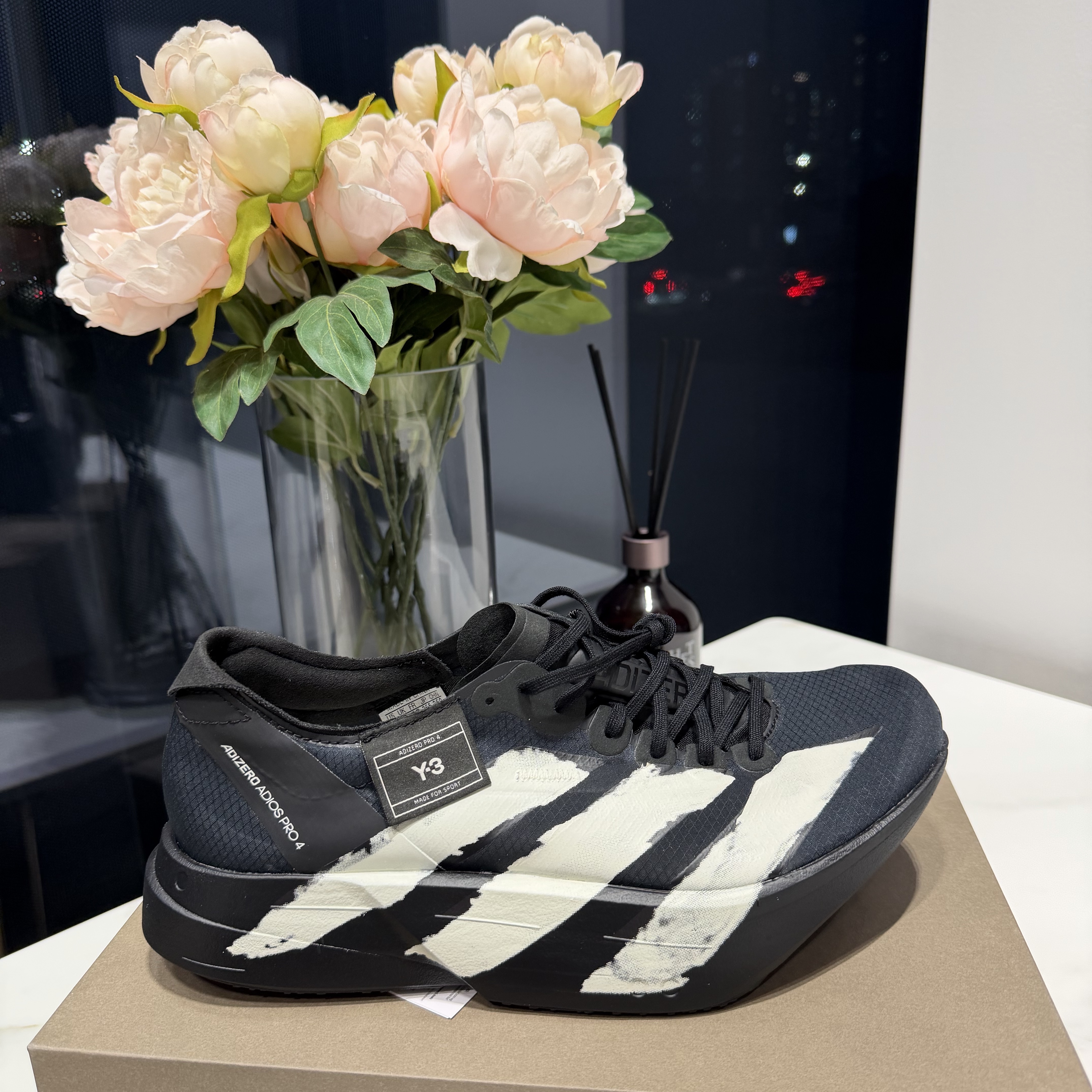 Y-3 Adios Pro 4 Black Off White 착용 스타일