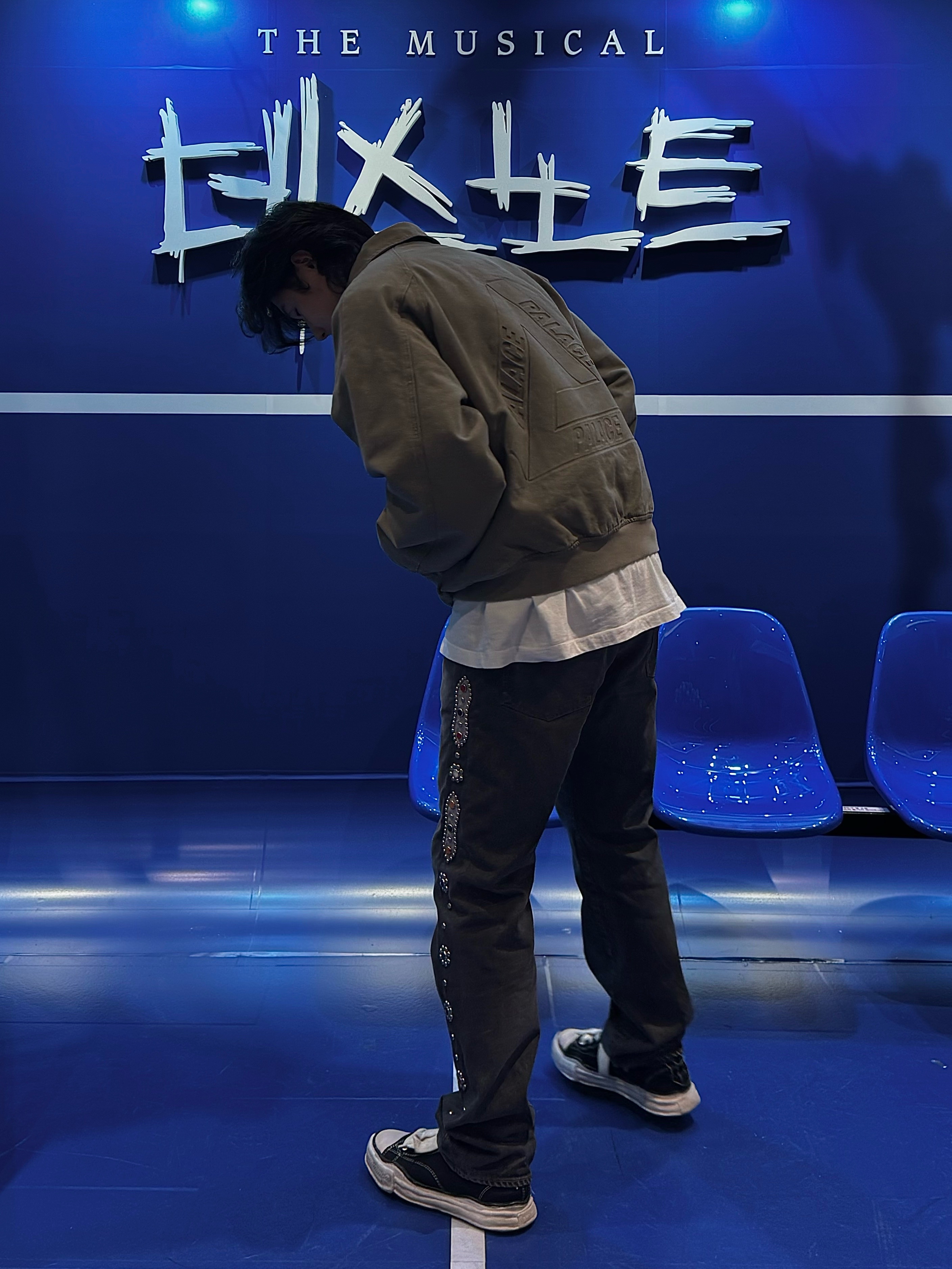 Palace Bossy Canvas Jacket Grey - 25FW, Kapital 14 oz. Denim 5P Monkey Cisco Gemstone Pants Black 착용 스타일 - 1