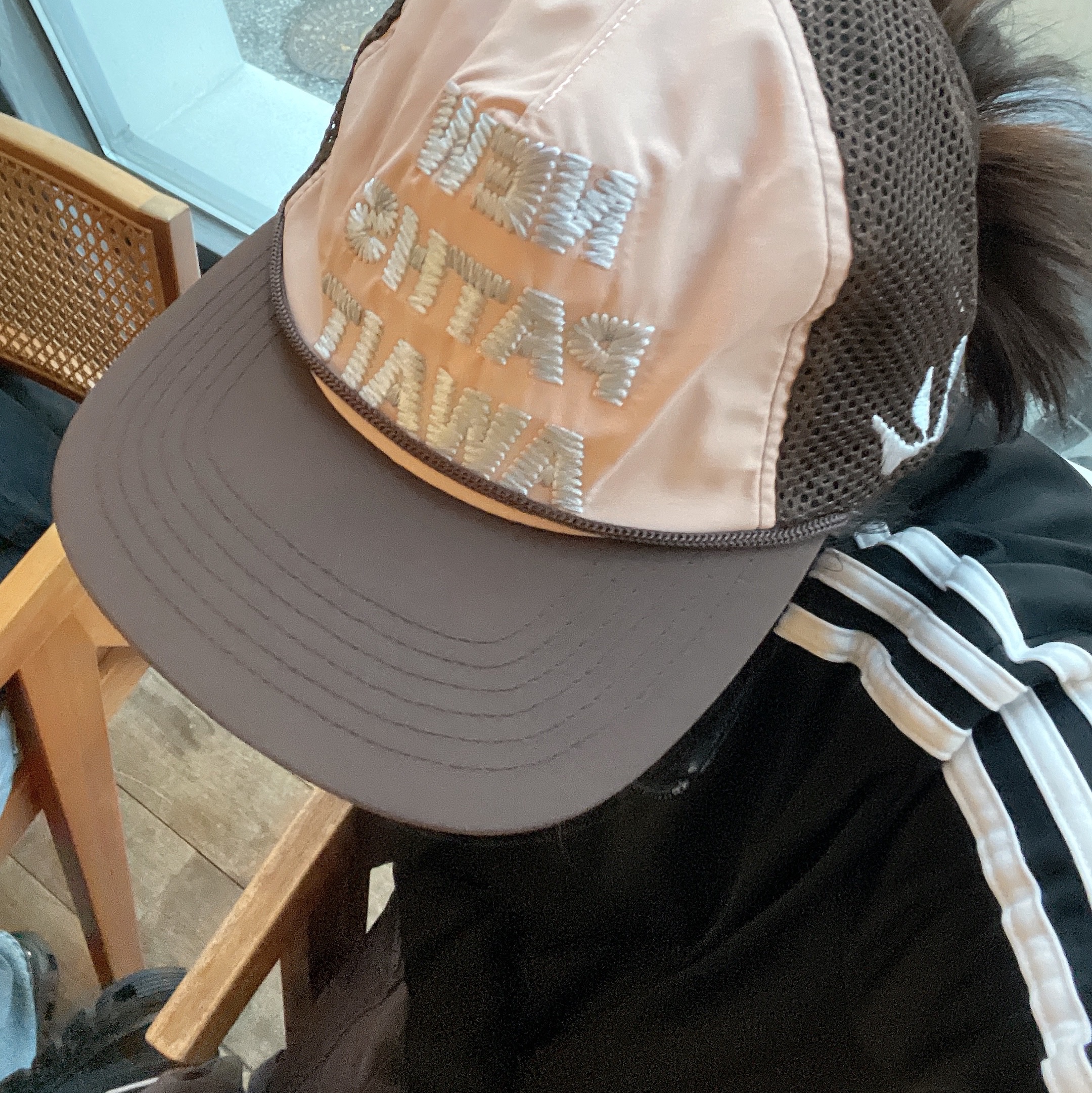 Alex Zono x Woodz New Paths Await Trucker Hat Beige 착용 스타일