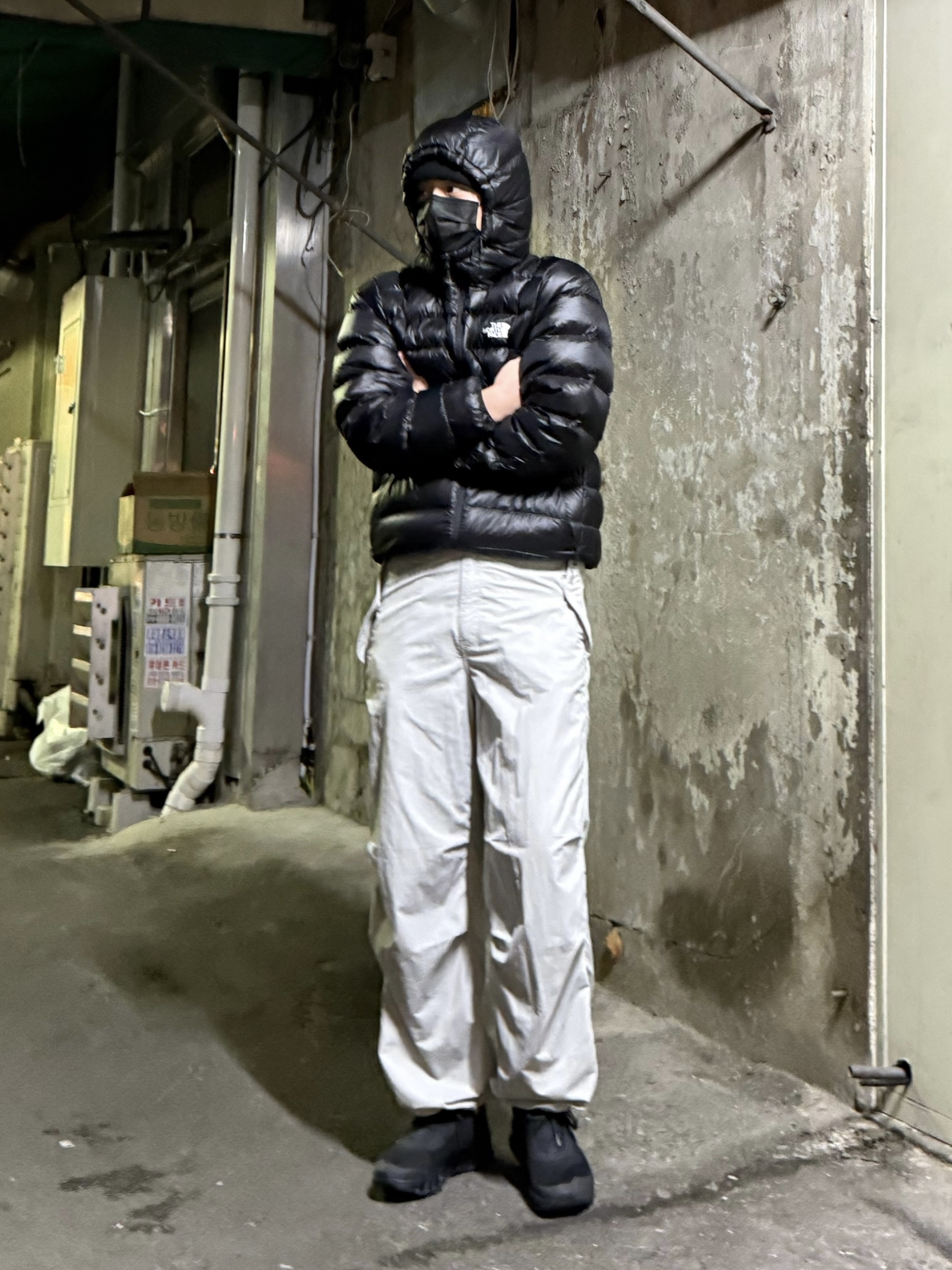 The North Face Matier EX RDS Down Hoodie Black, On Running Cloudmonster Void Black 착용 스타일 - 1