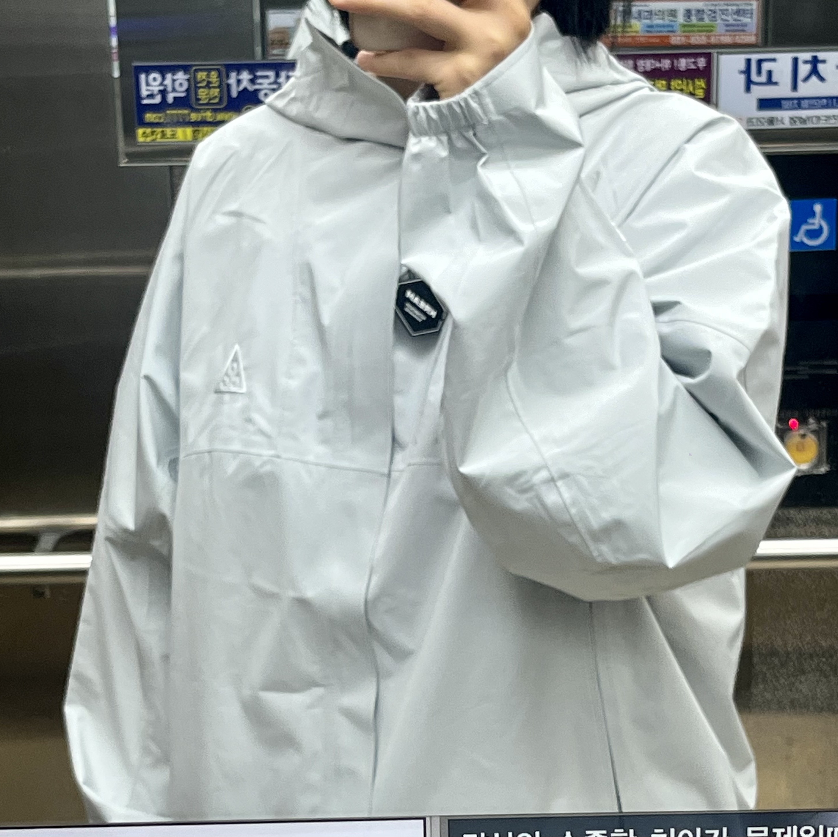 Nike ACG Storm-Fit ADV Cascade Rains Full Zip Jacket Photon Dust - Asia 착용 스타일