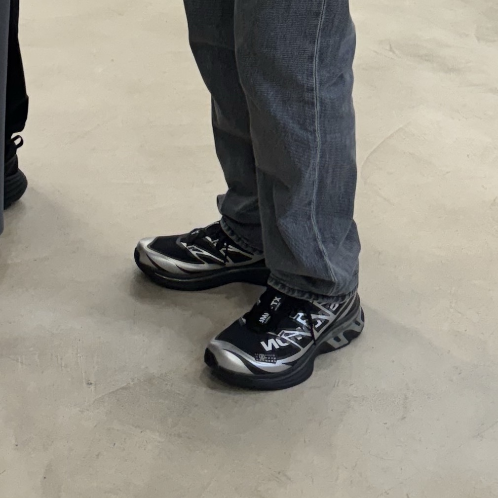 Salomon x MM6 Masion Margiela XT-MM6 Black Ftw Silver 착용 스타일 - 1