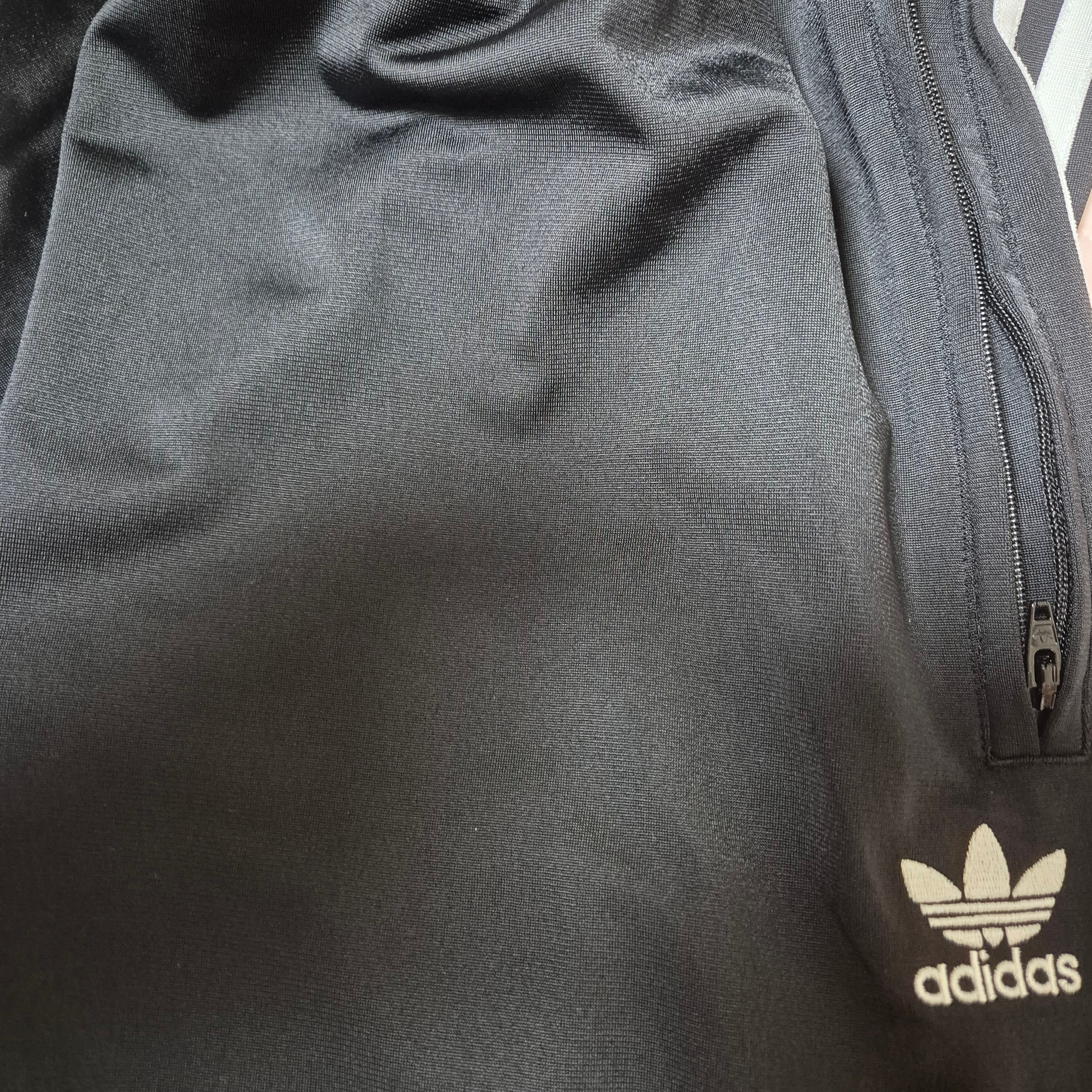 Adidas Adicolor Classic Firebird Track Pants Black - KR Sizing 착용 스타일