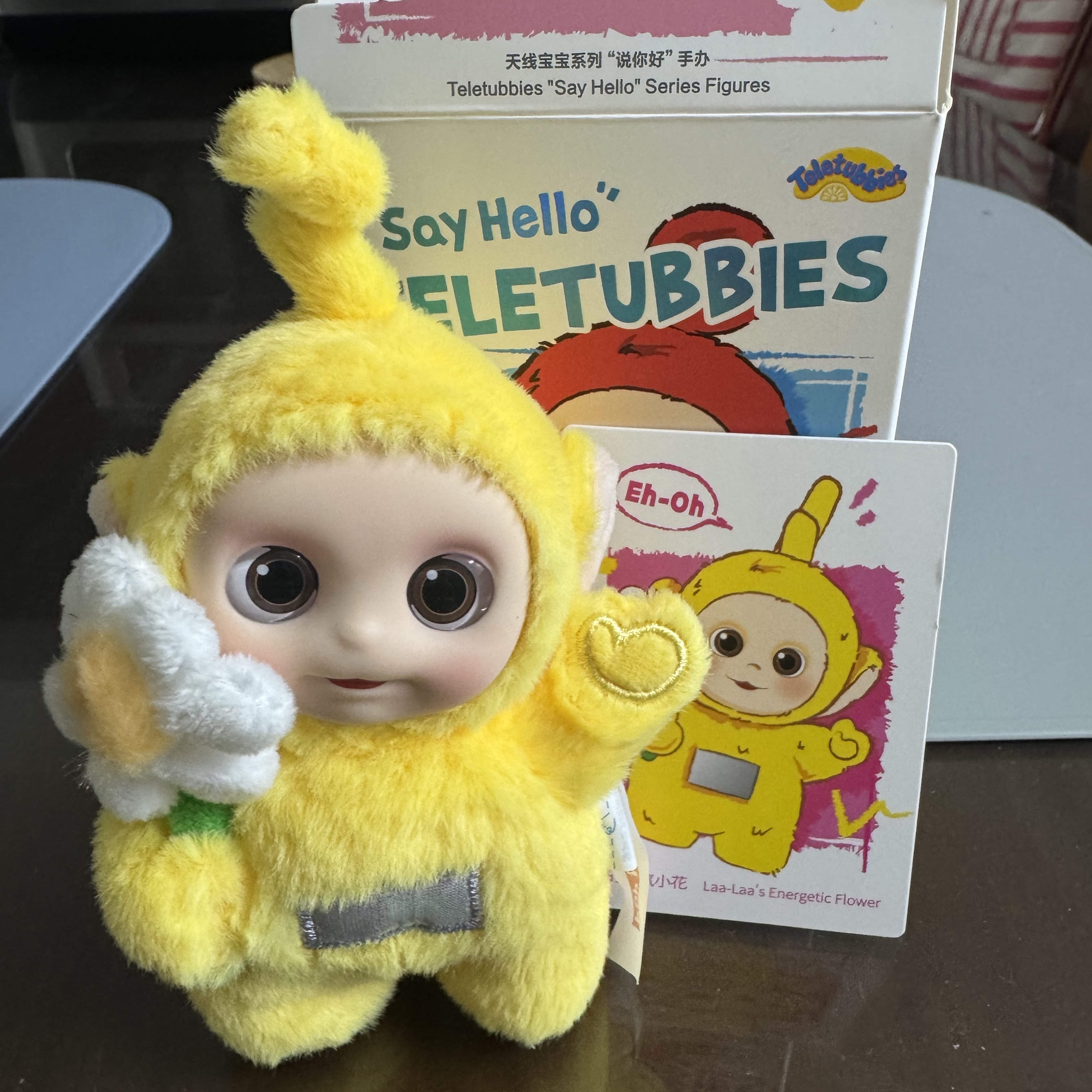 Pop Mart Teletubbies Say Hello Series Figures Sealed Case Laa Laa's Energetic Flower (Opened Case) 착용 스타일 - 2