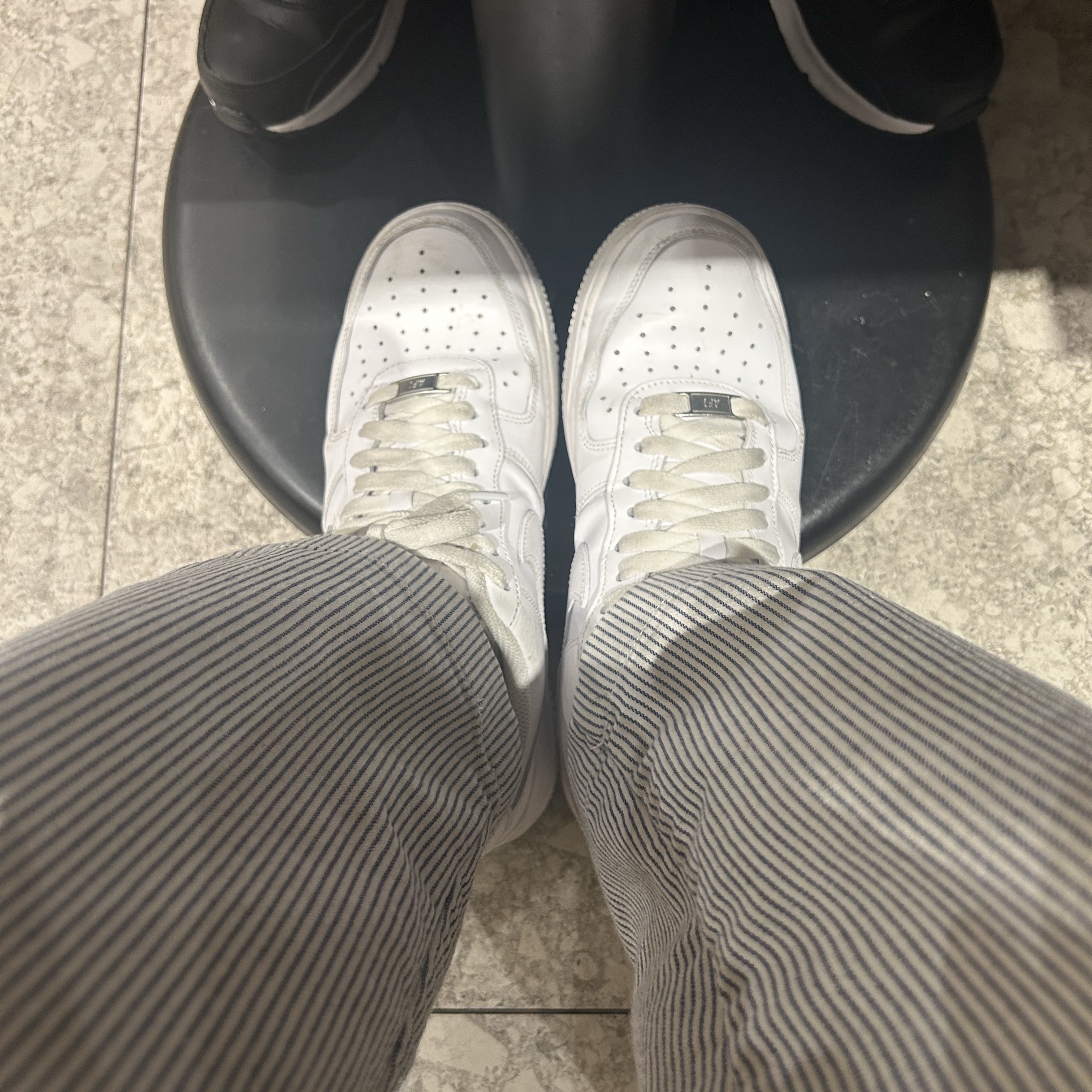Nike Air Force 1 '07 Low White 착용 스타일