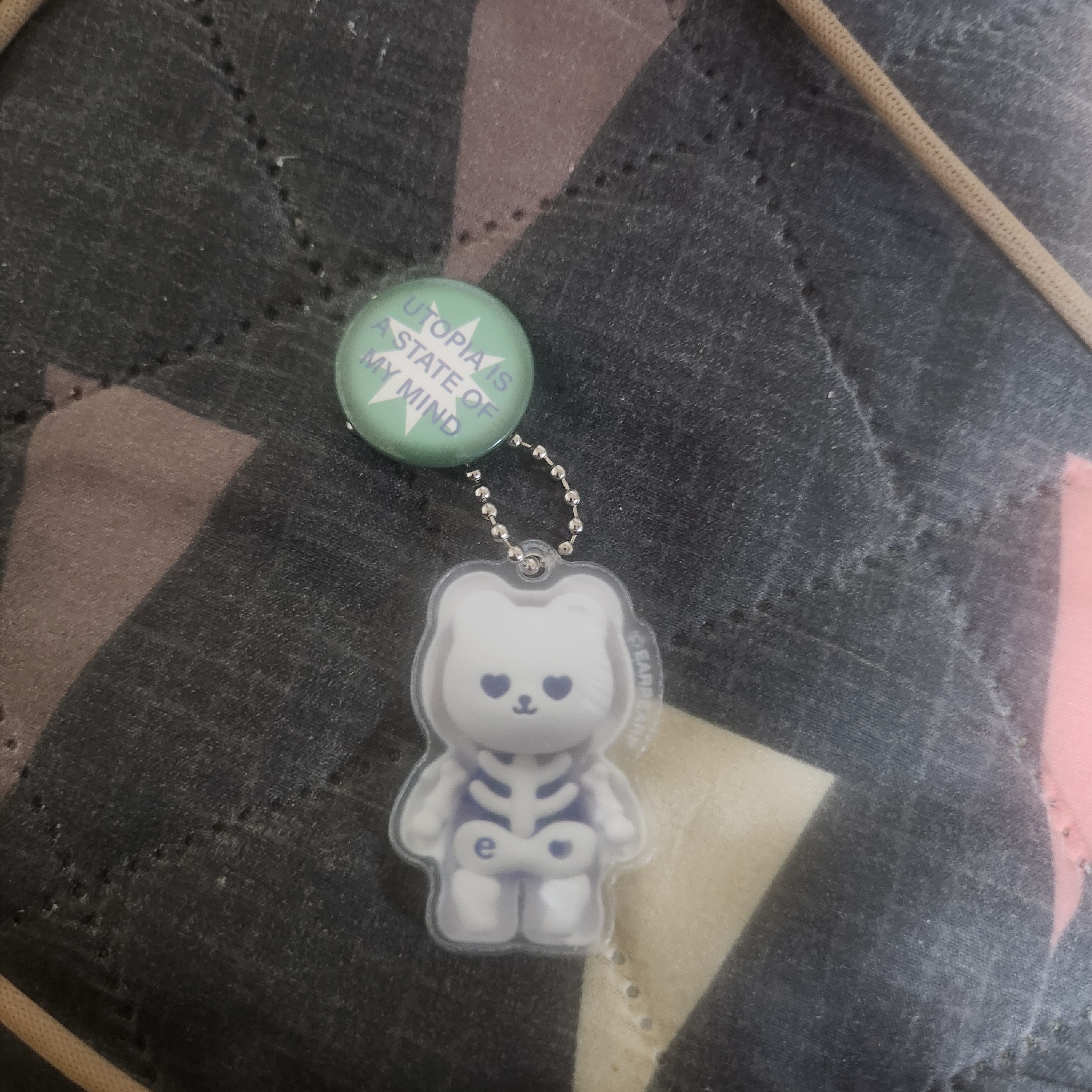 earpearp Scully Covy Key Chain 착용 스타일