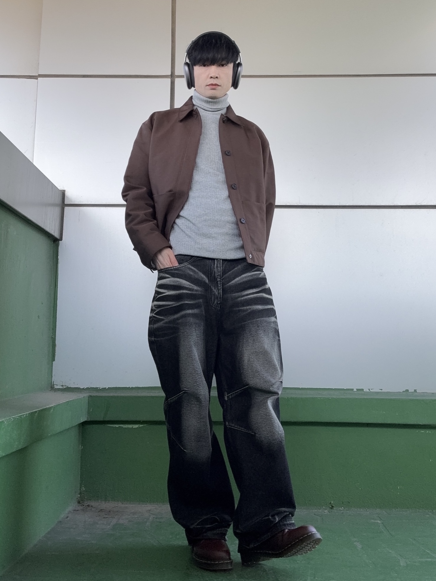 Dr. Martens 1461 Smooth Leather Oxford Shoes Cherry Red, BLR Embossed Wave Washing Wide Denim Pants Black 착용 스타일 - 4