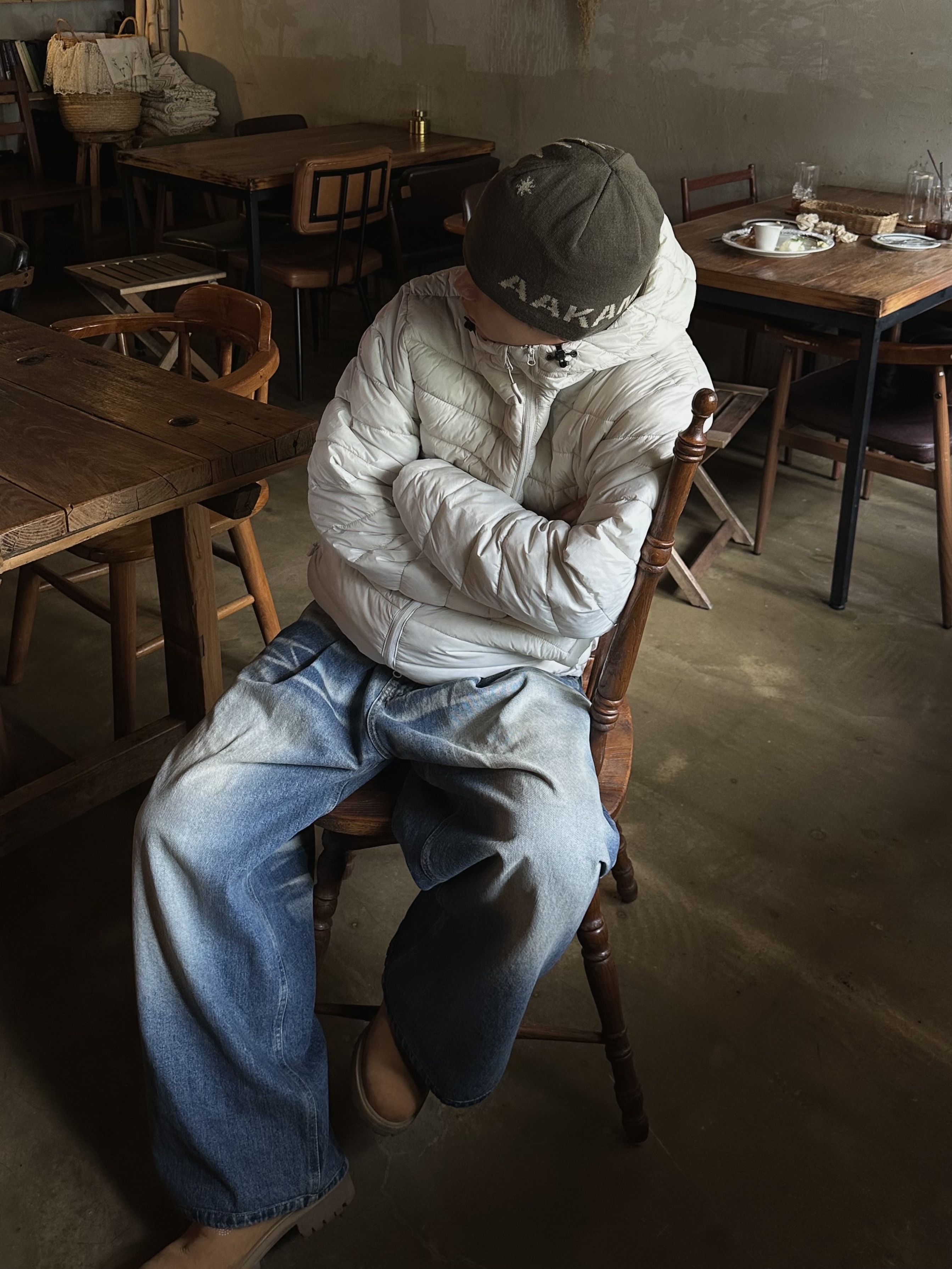 Timberland Premium 6 inch Waterproof Boot Wheat Nubuck - Wide, Sansan Gear Logo Beanie Black__25SS 착용 스타일 - 1
